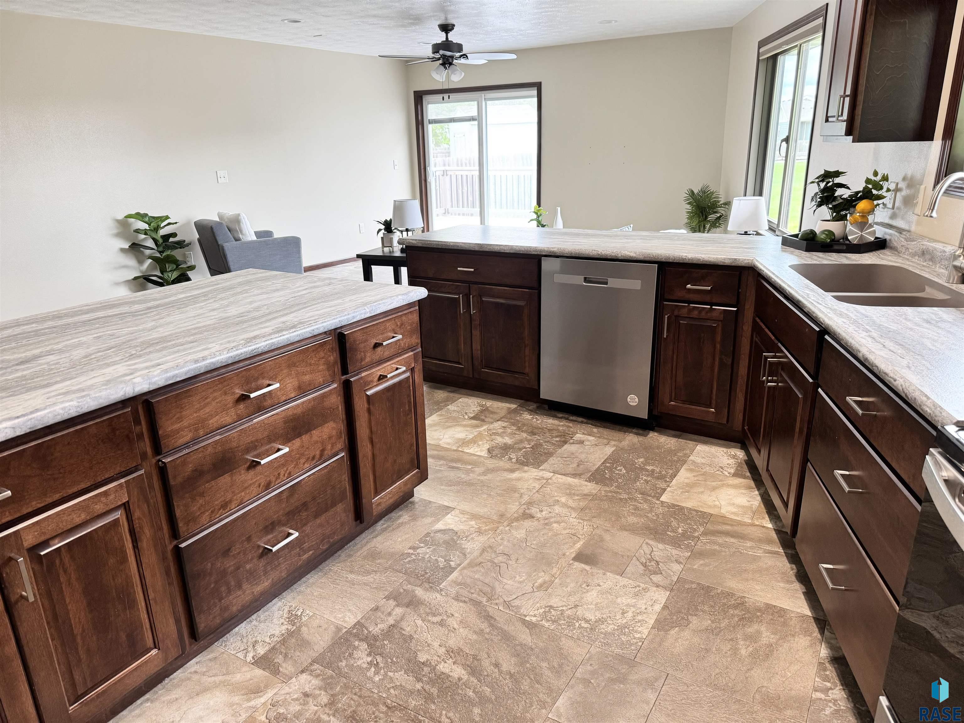 504 Cedar Dr Drive, Harrisburg, South Dakota image 15