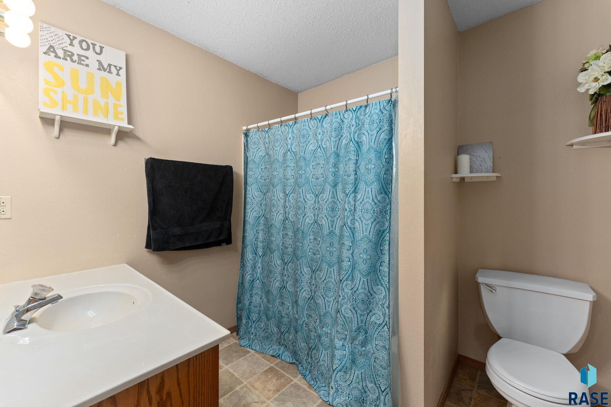 304 Birchwood Cir Circle, Brandon, South Dakota image 30
