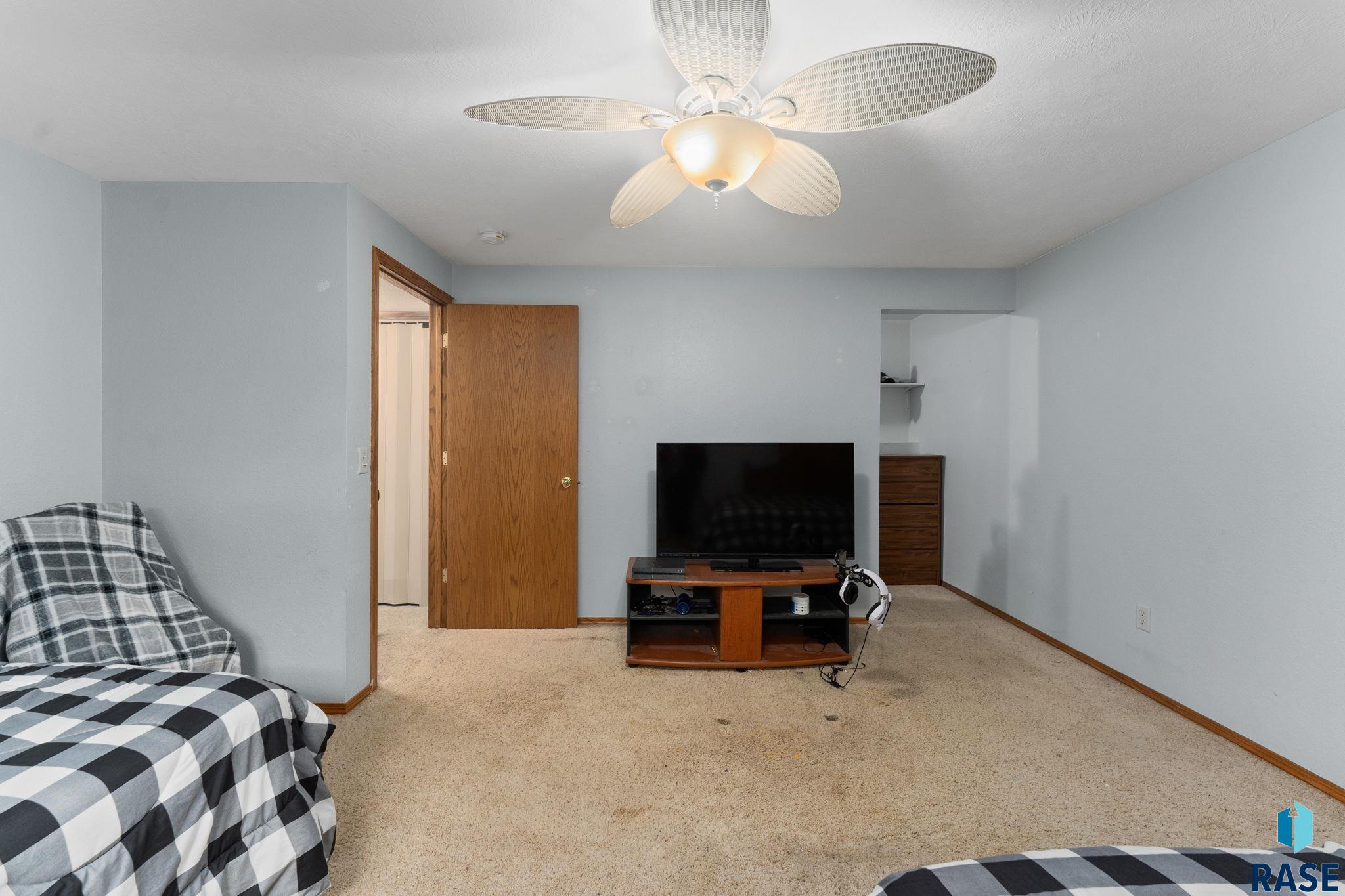 304 Birchwood Cir Circle, Brandon, South Dakota image 31