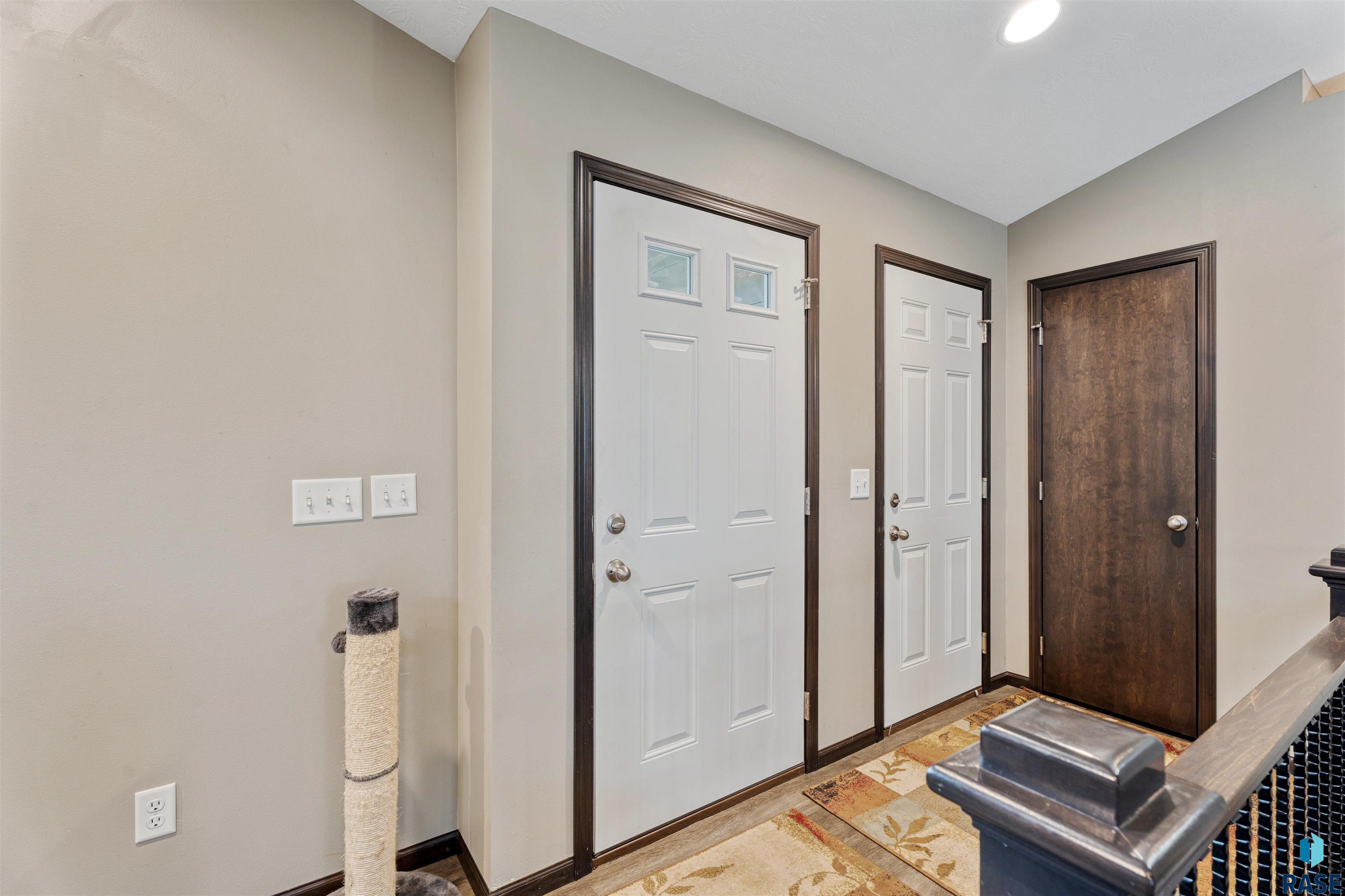 1716 E Tracy Ln Lane, Sioux Falls, New Jersey image 3