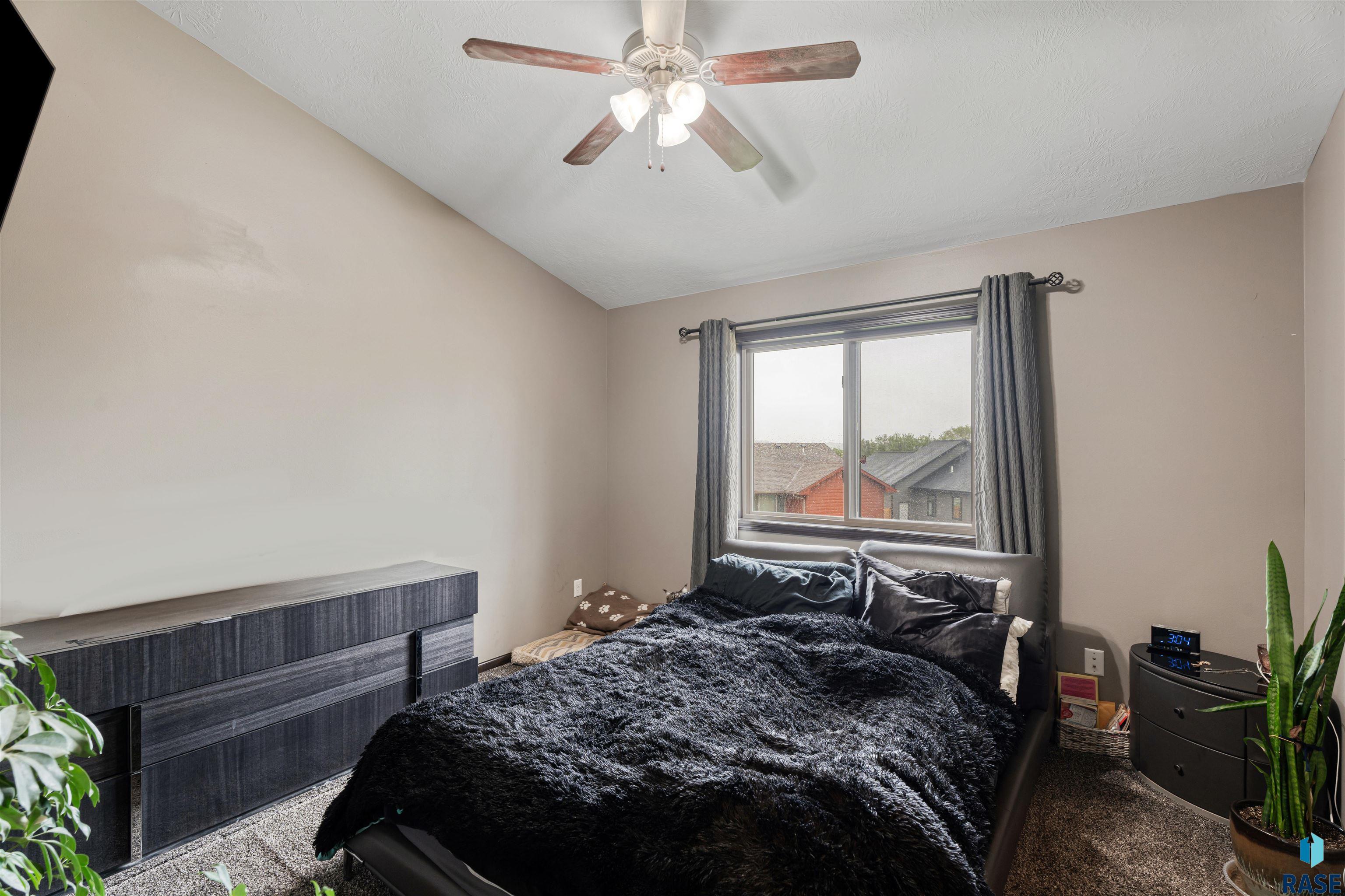 1716 E Tracy Ln Lane, Sioux Falls, New Jersey image 13