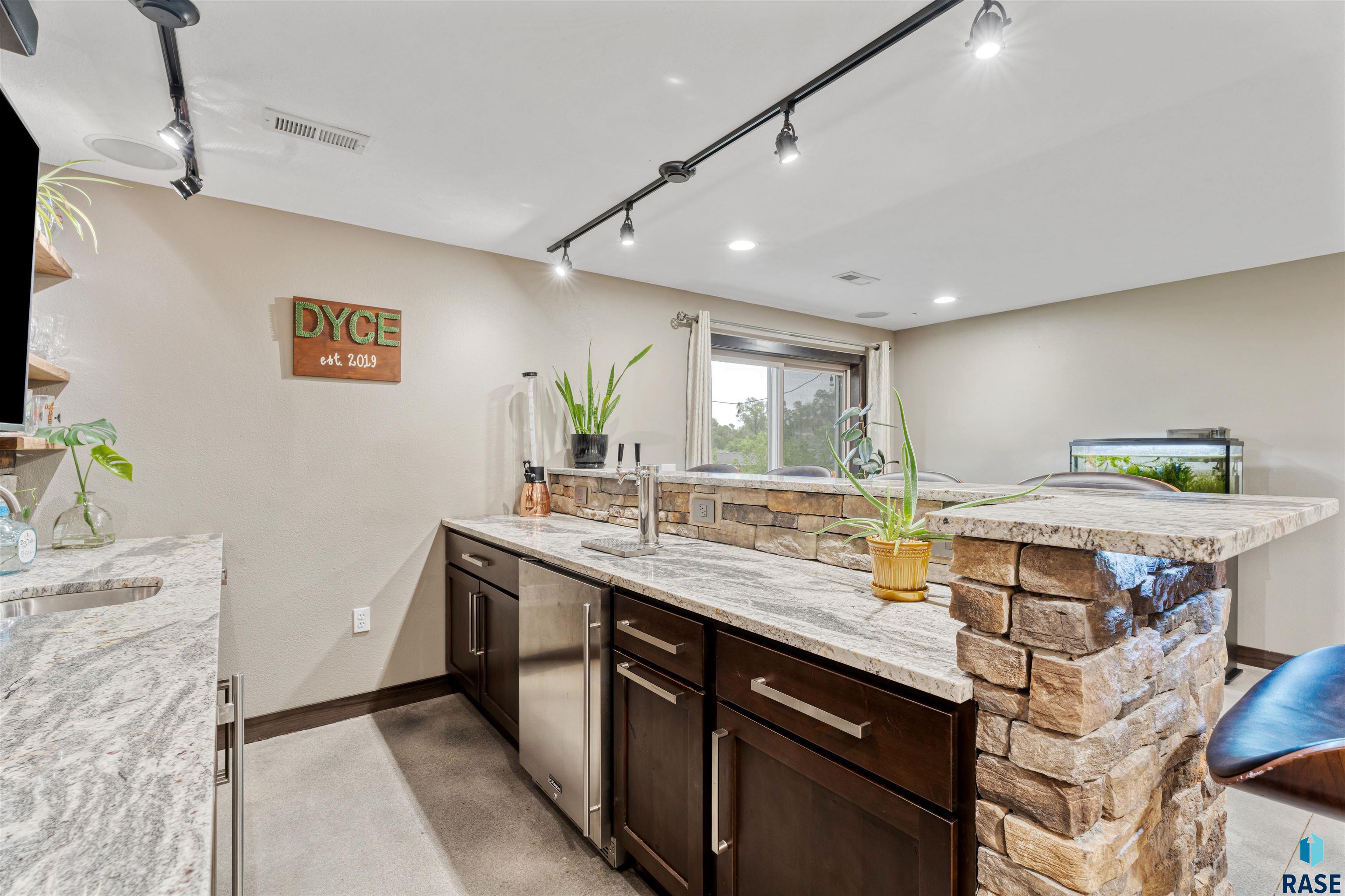 1716 E Tracy Ln Lane, Sioux Falls, New Jersey image 23