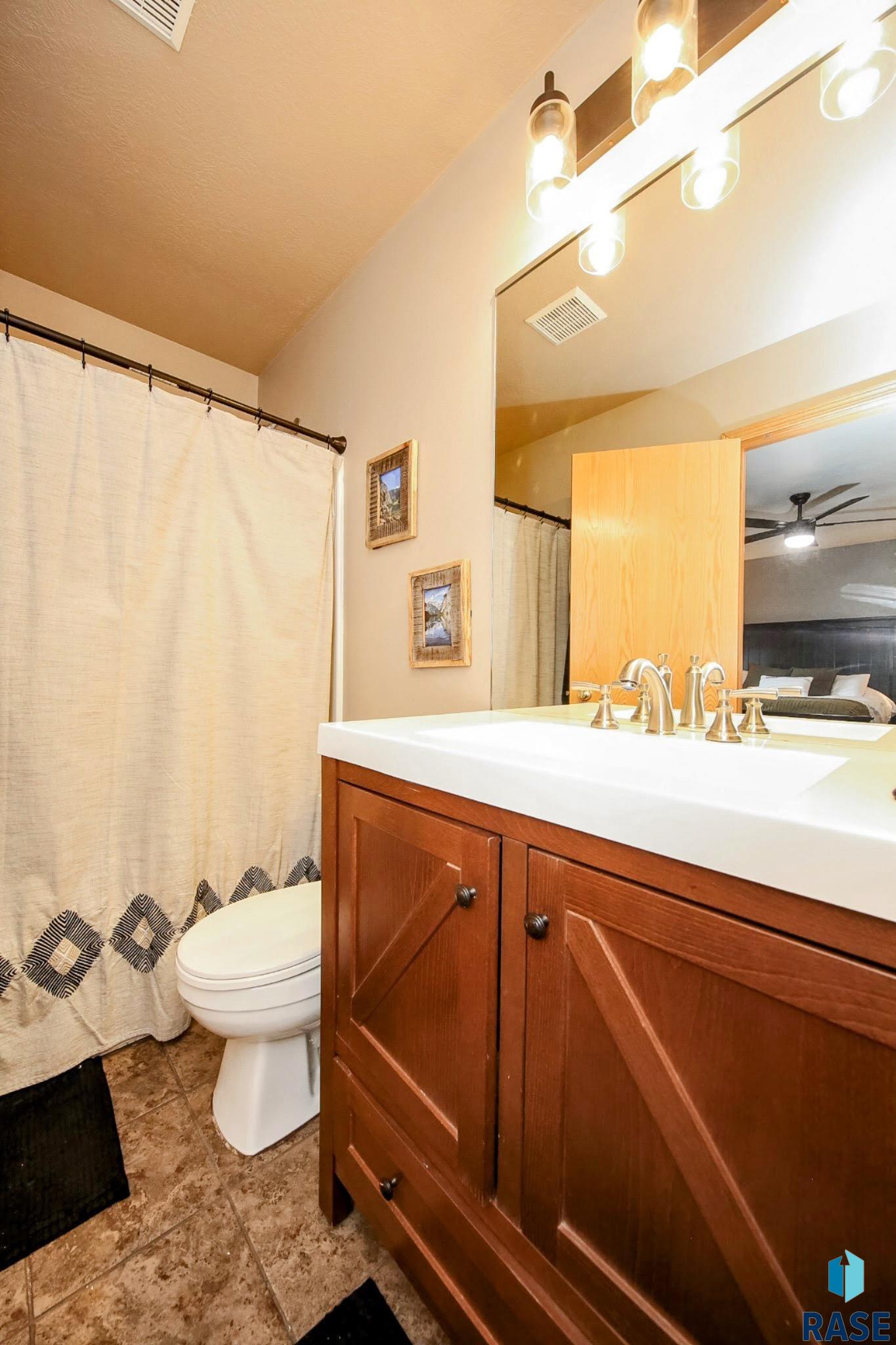 7604 W Leah St Street, Sioux Falls, South Dakota image 14
