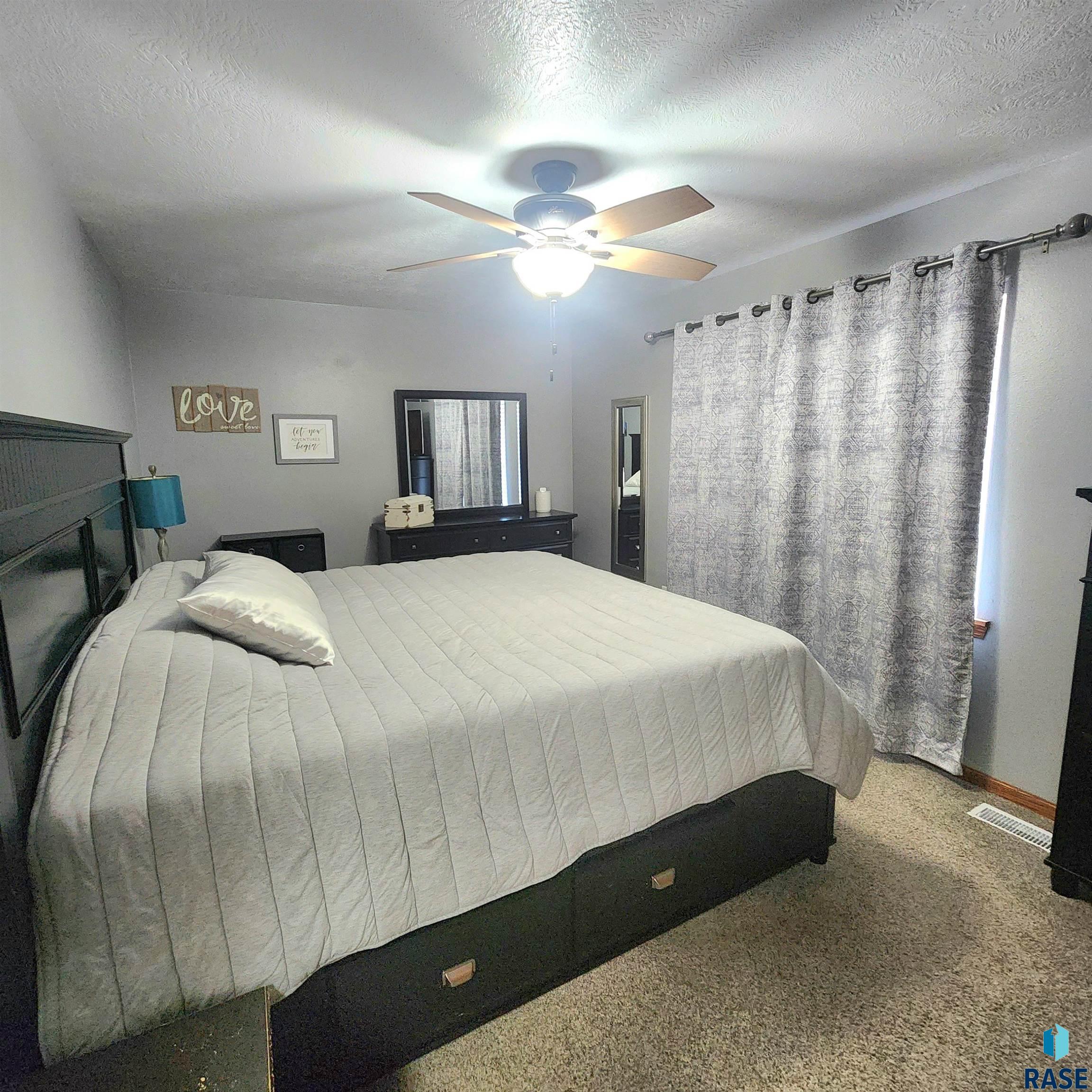 502 Kay Lee St Street, Valley Springs, South Dakota image 16