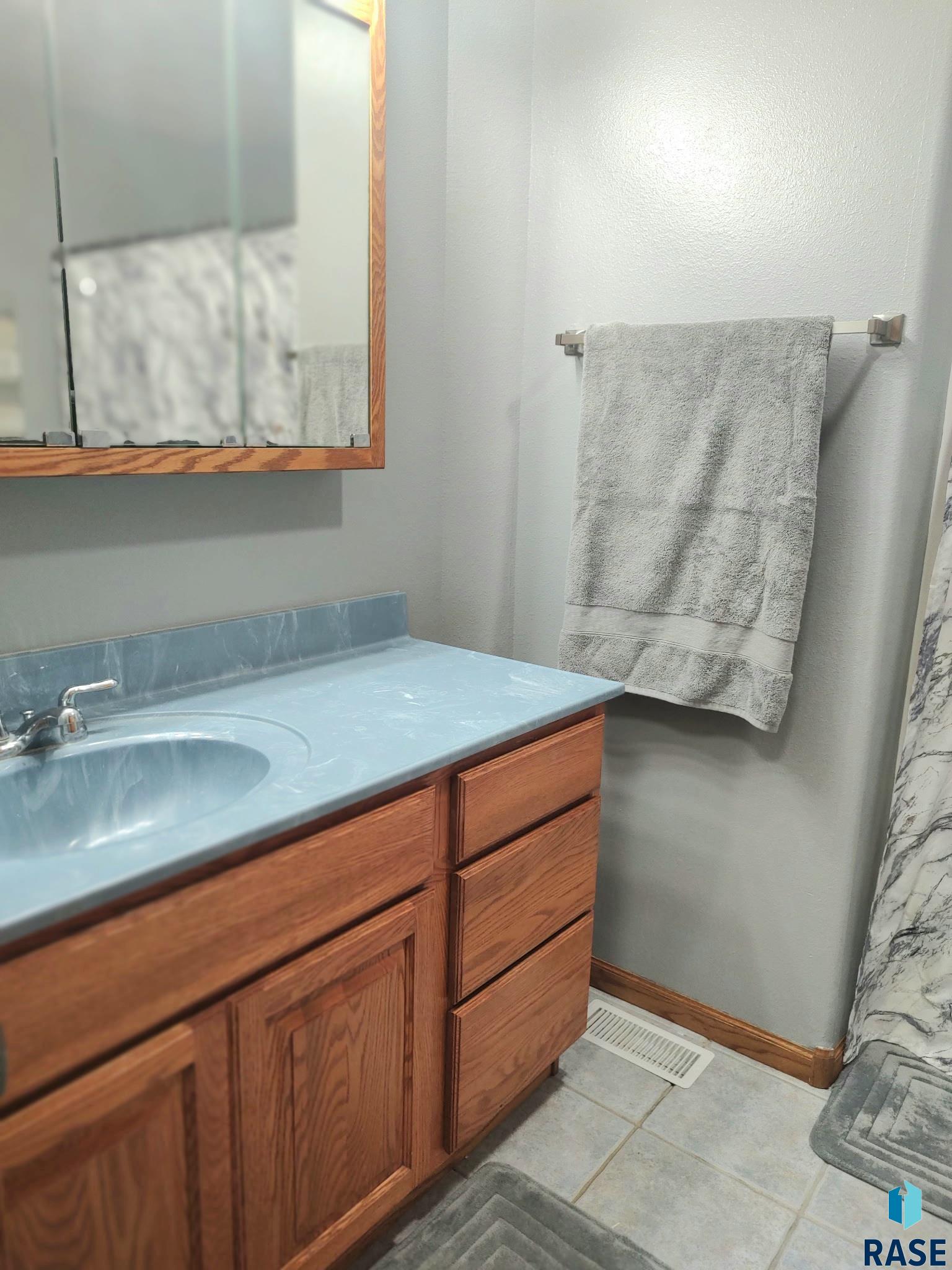 502 Kay Lee St Street, Valley Springs, South Dakota image 13