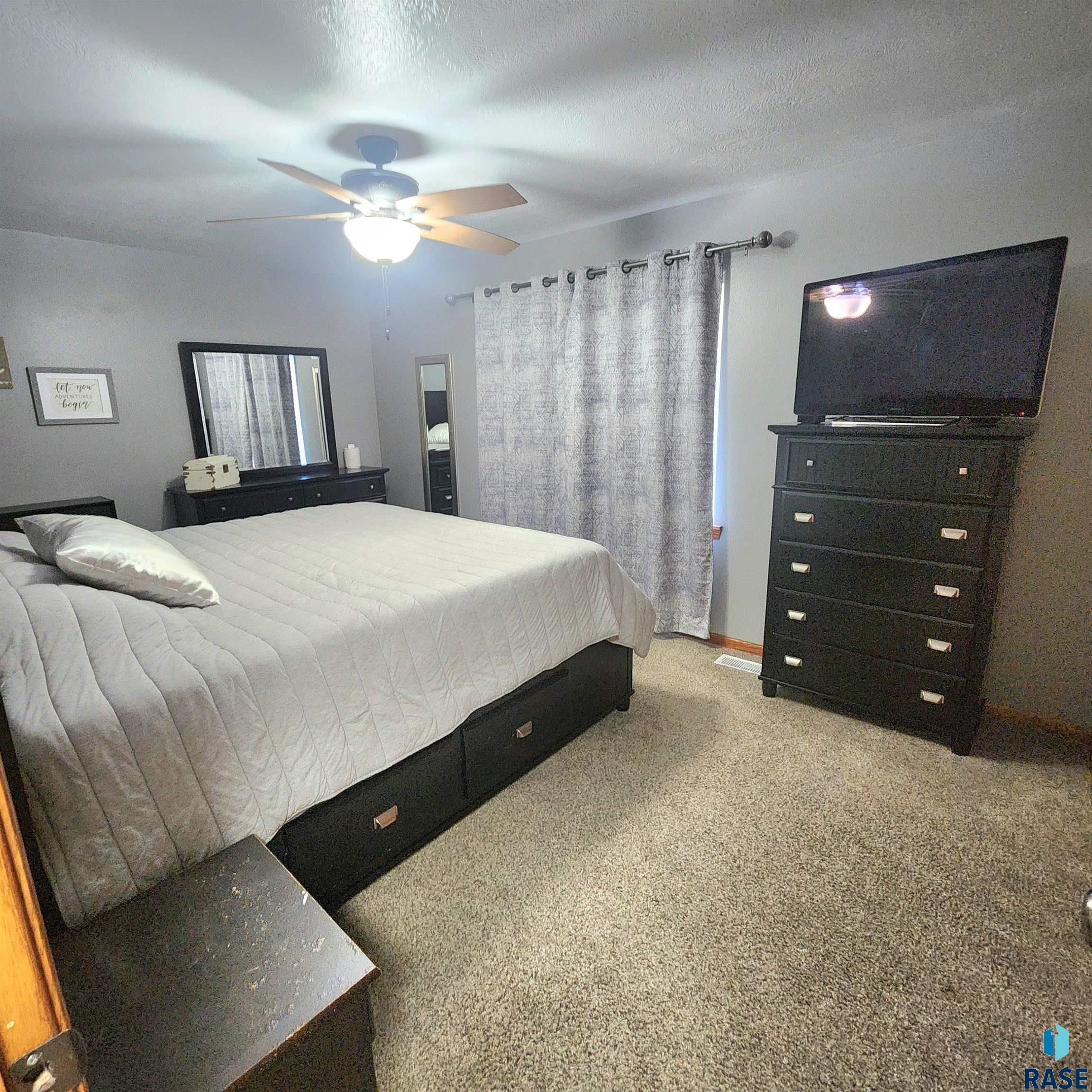502 Kay Lee St Street, Valley Springs, South Dakota image 15