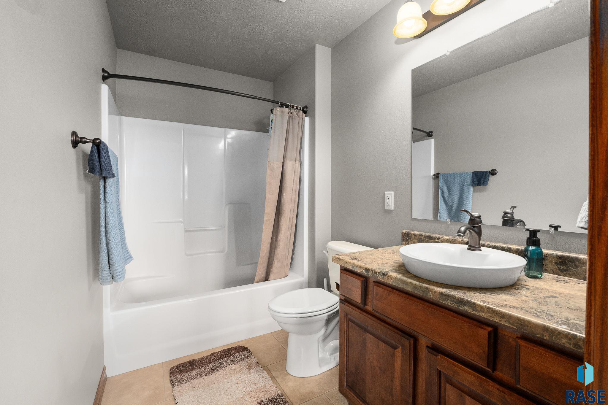 9262 W Norma Trl Trail, Sioux Falls, New Jersey image 10