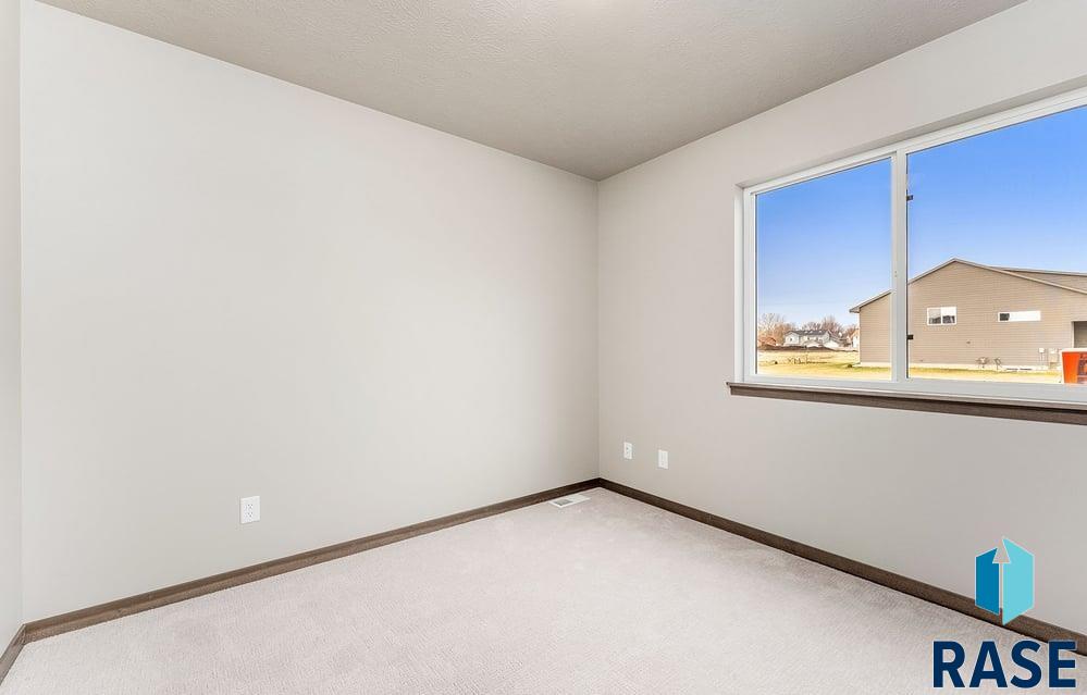632 N Yankee Ave Avenue, Sioux Falls, South Dakota image 13