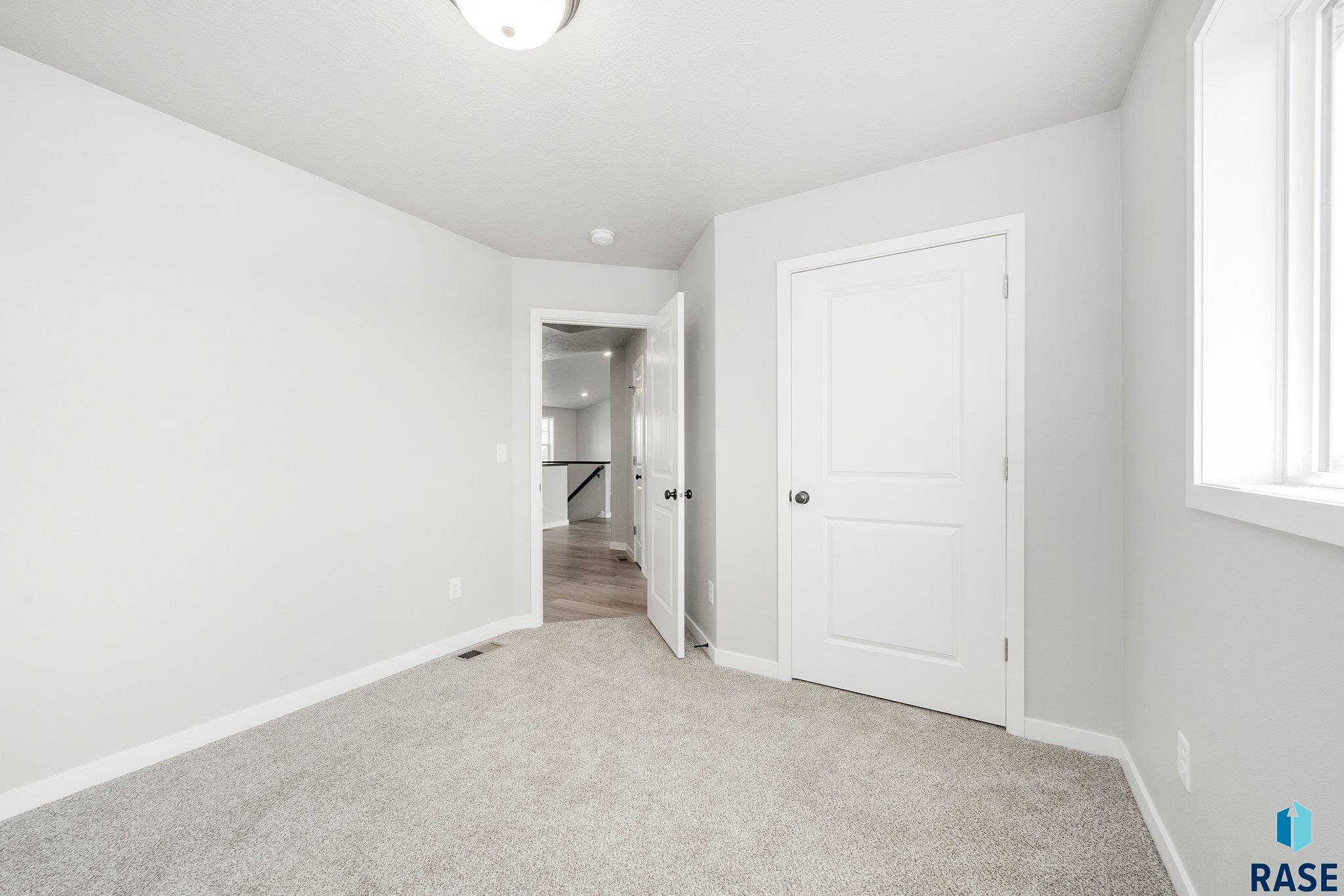 5936 S Coneflower Ave Avenue, Sioux Falls, South Dakota image 29