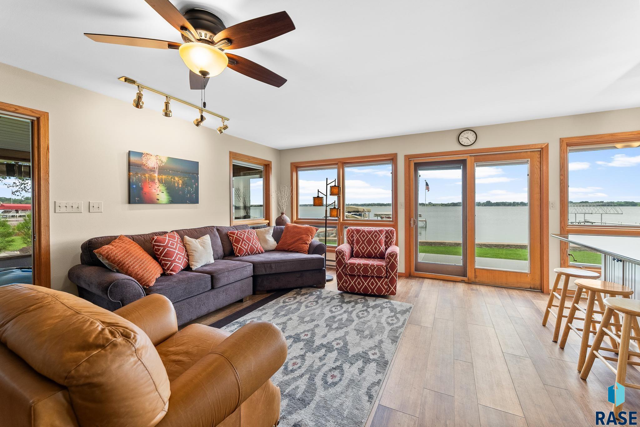 6616 Peninsula Pt Point, Wentworth, South Dakota image 20
