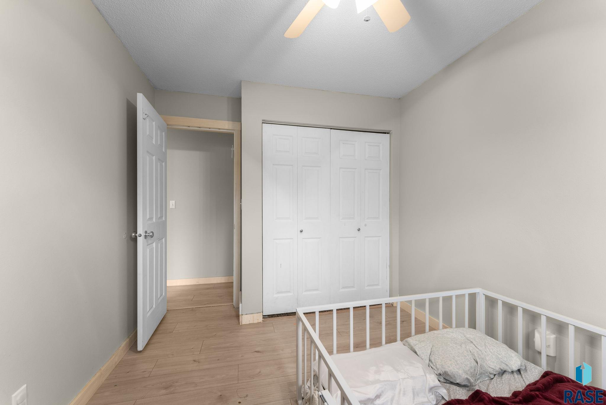 Sioux Falls, South Dakota 57106, United States, 4 Bedrooms Bedrooms, ,2 BathroomsBathrooms,Residential,Pending,116792