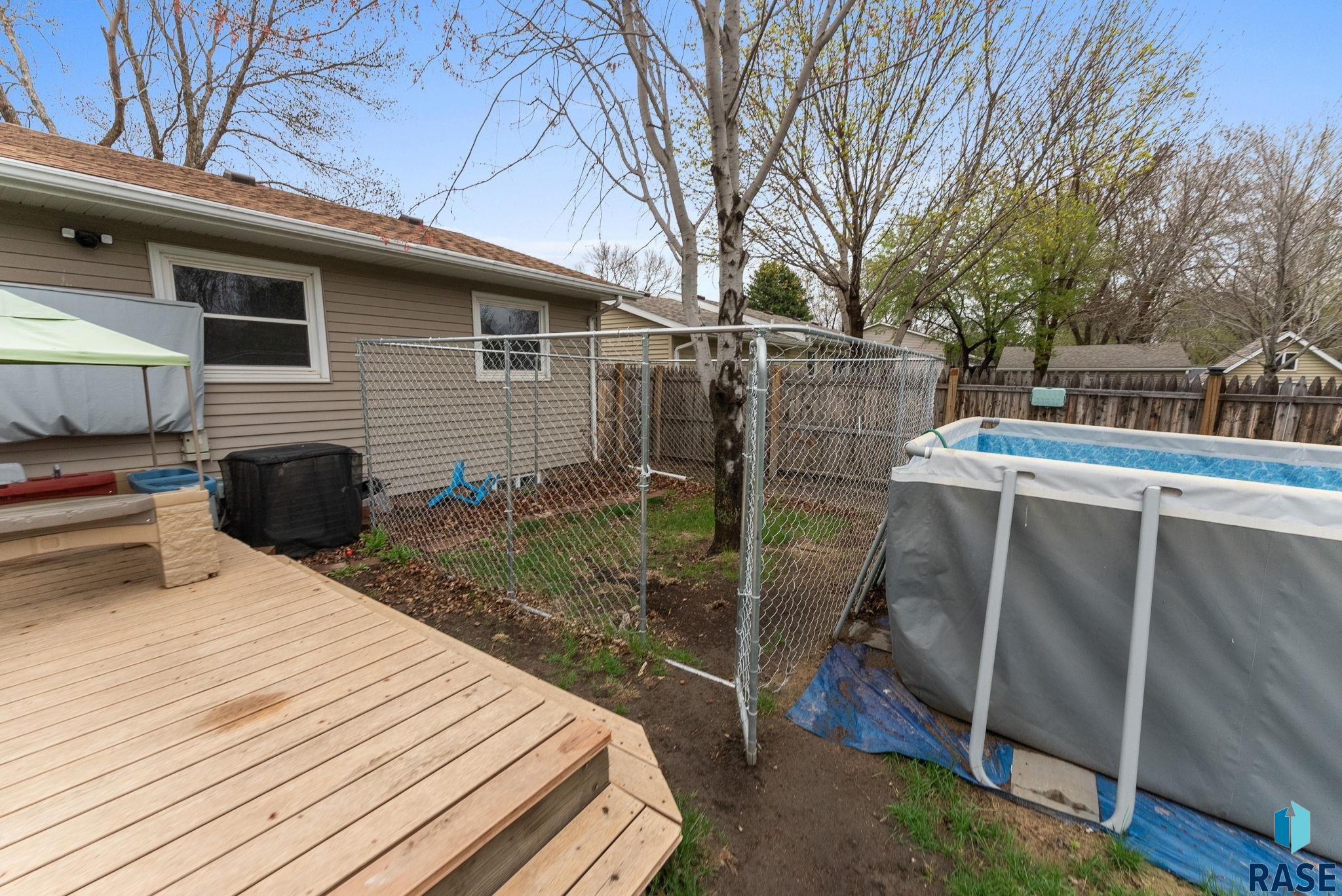 Sioux Falls, South Dakota 57106, United States, 4 Bedrooms Bedrooms, ,2 BathroomsBathrooms,Residential,Pending,116792