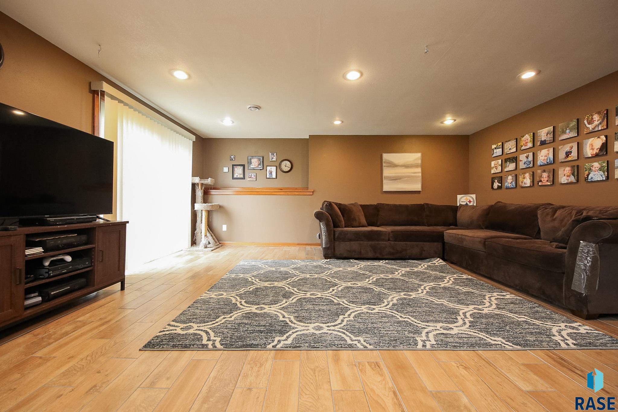 7524 W Boysenberry St Street, Sioux Falls, New Jersey image 27