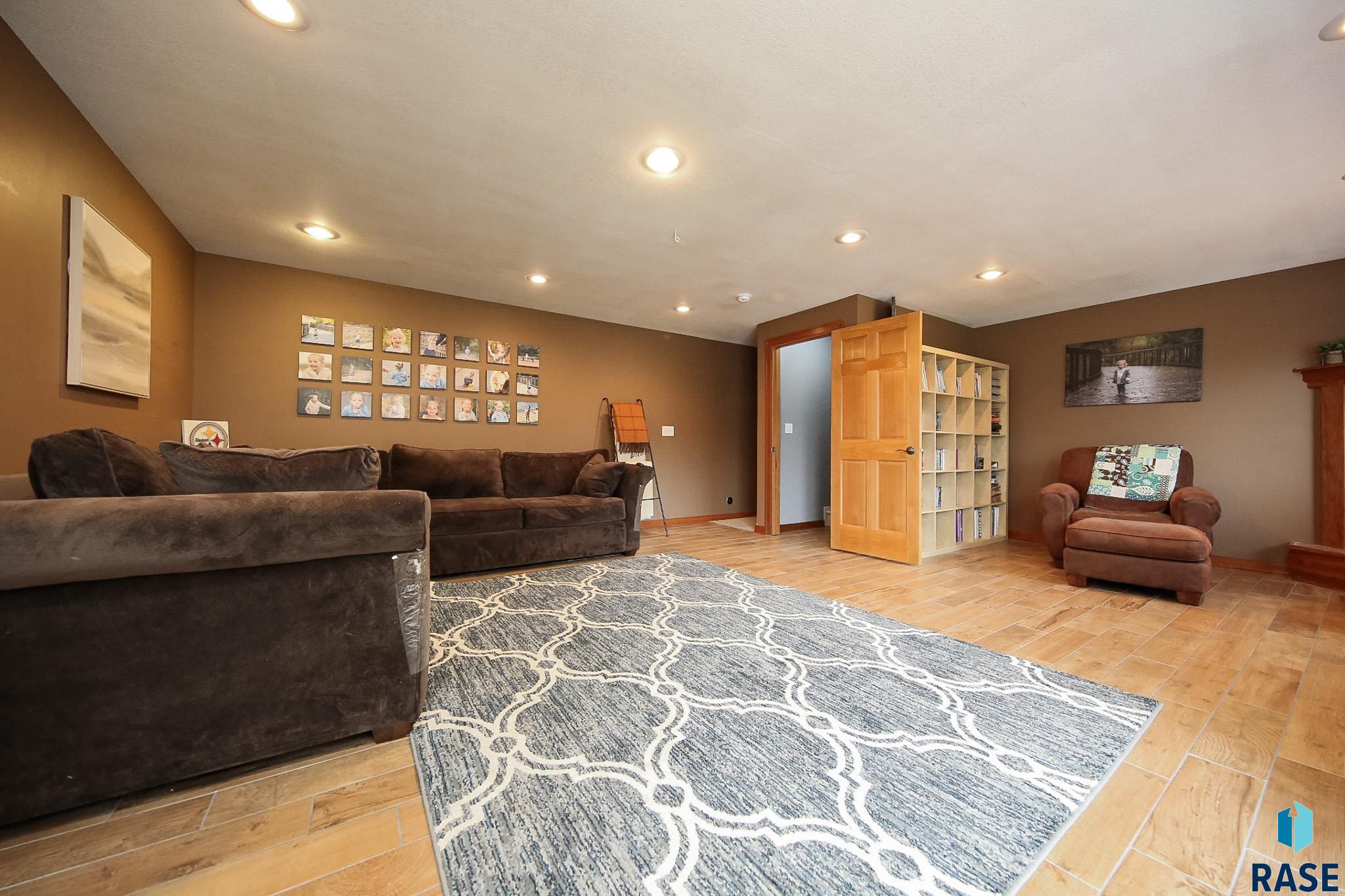 7524 W Boysenberry St Street, Sioux Falls, New Jersey image 24