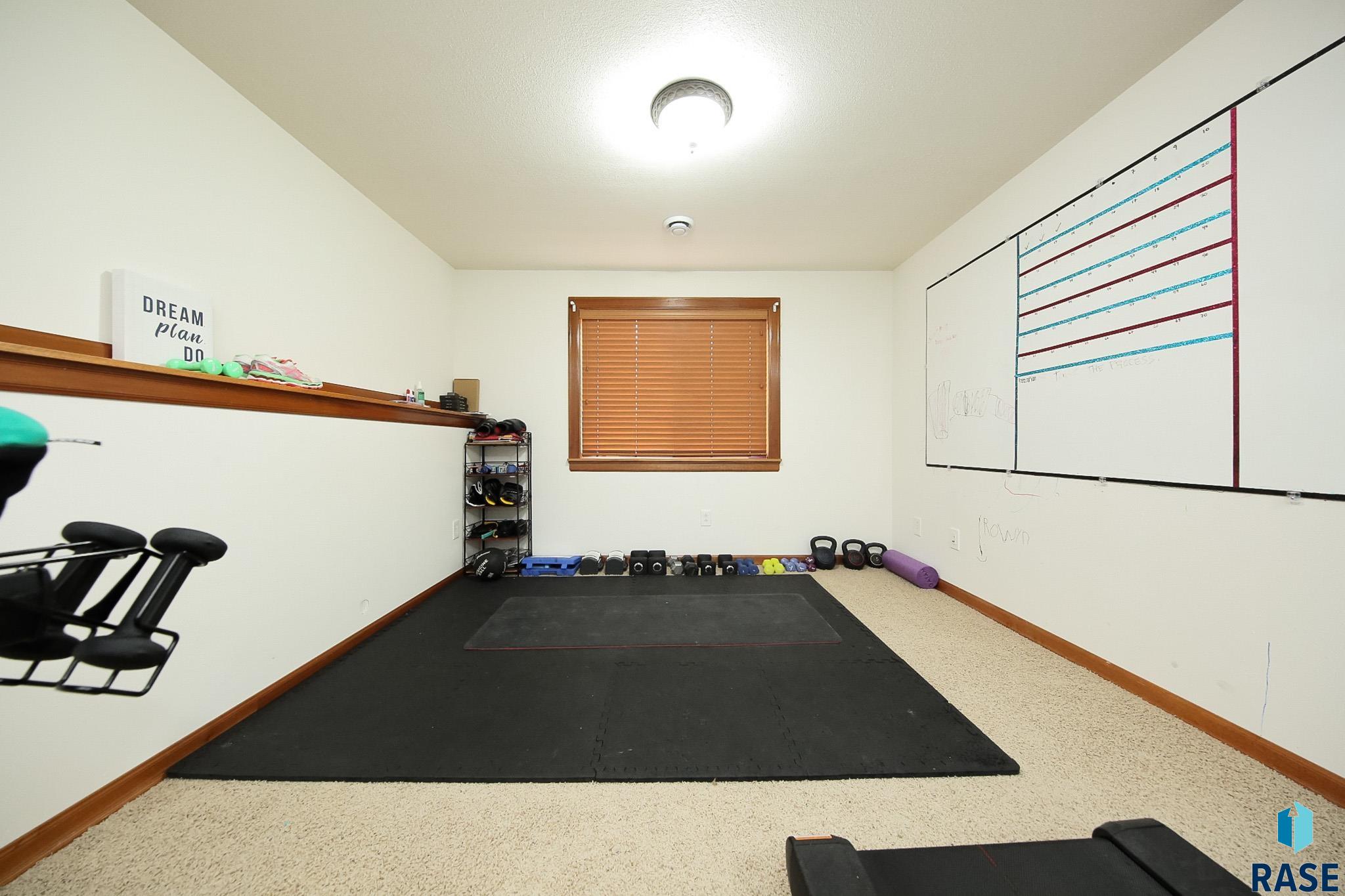 7524 W Boysenberry St Street, Sioux Falls, New Jersey image 30