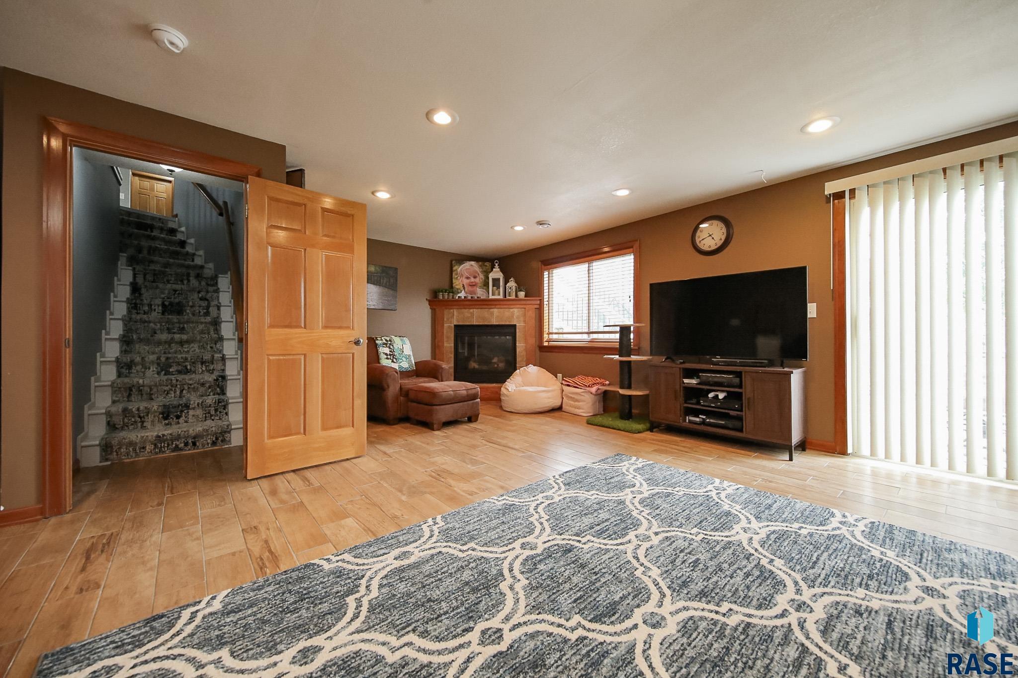 7524 W Boysenberry St Street, Sioux Falls, New Jersey image 25