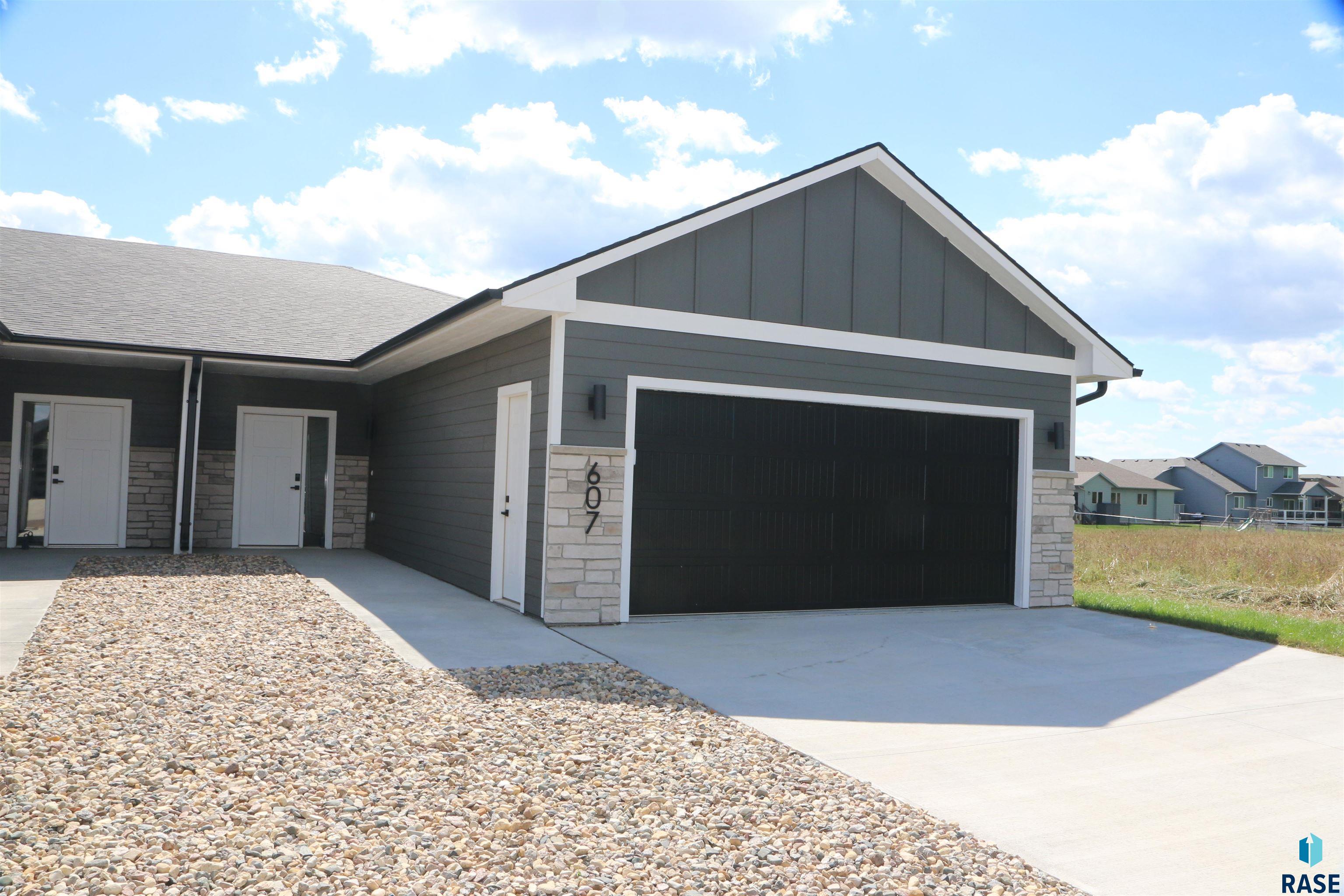 607 W Matthew Trl Trail, Tea, South Dakota image 24