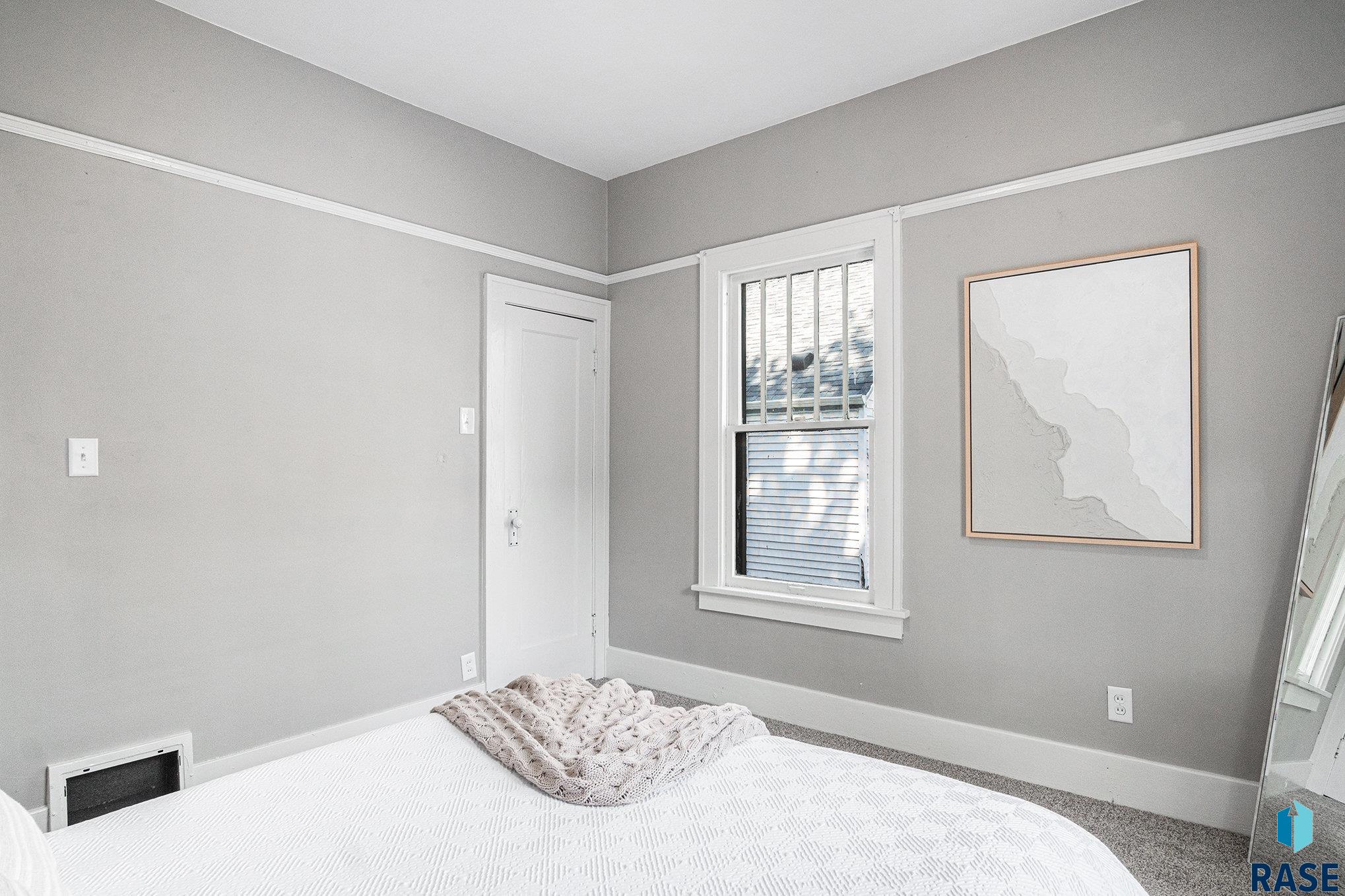 1501 E 6th St Street, Sioux Falls, New Jersey image 15