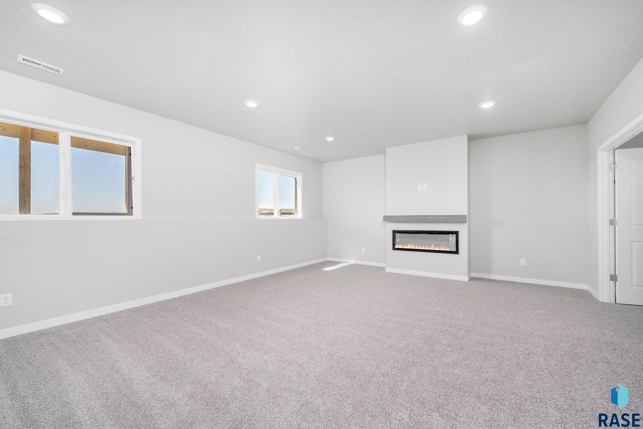 3000 S Copper Creek Ave Avenue, Sioux Falls, South Dakota image 21