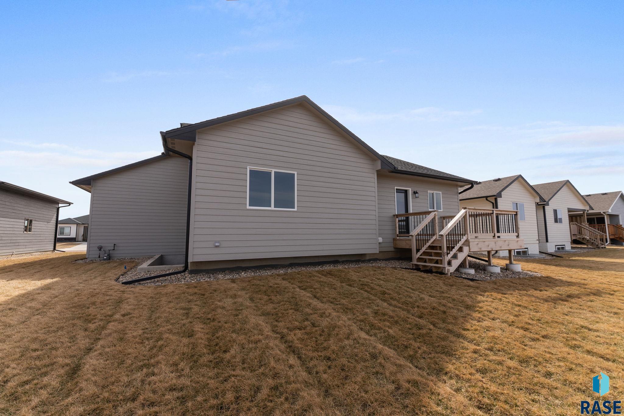 110 Patricia St Street, Harrisburg, South Dakota image 45