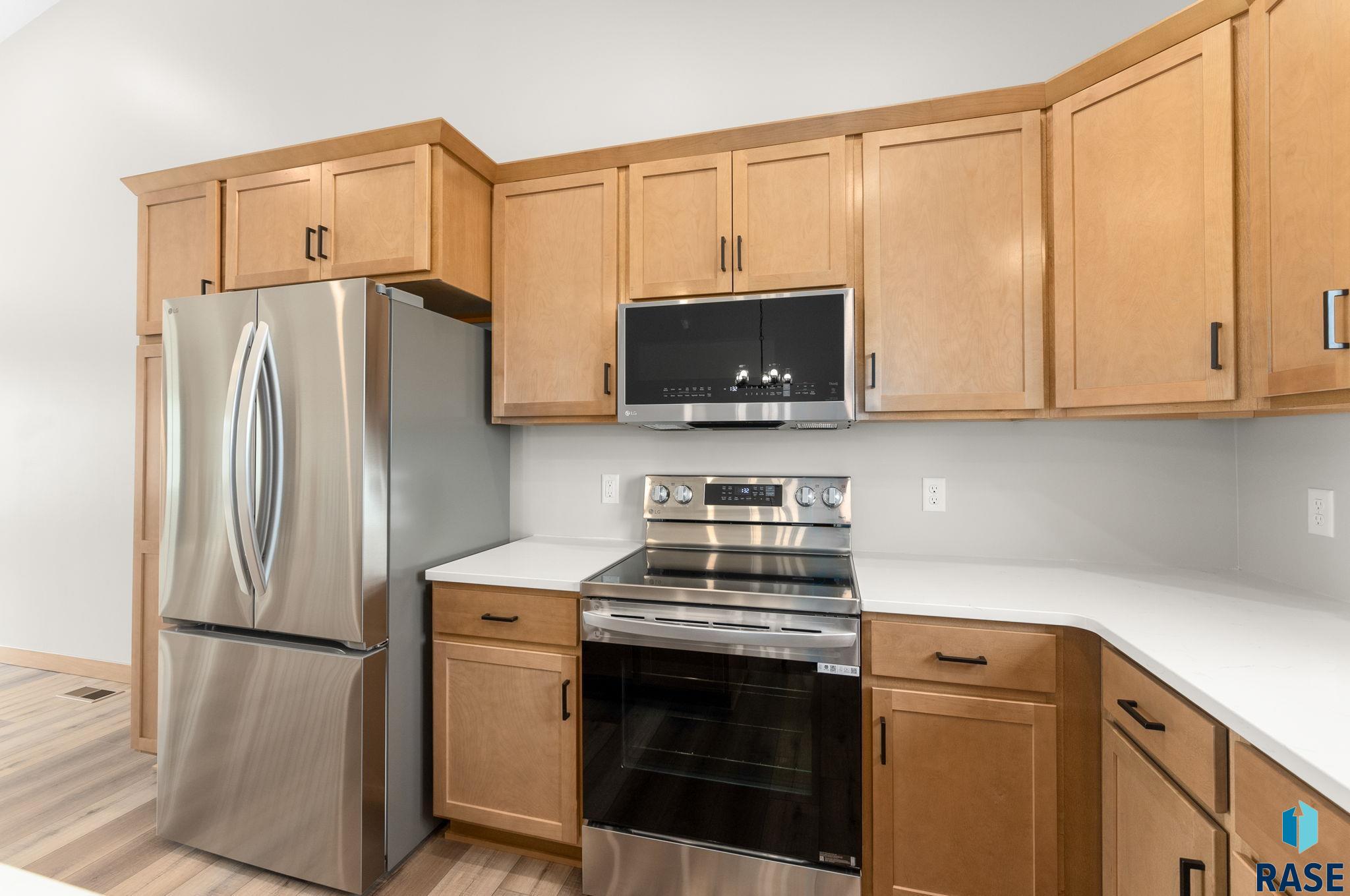 110 Patricia St Street, Harrisburg, South Dakota image 14