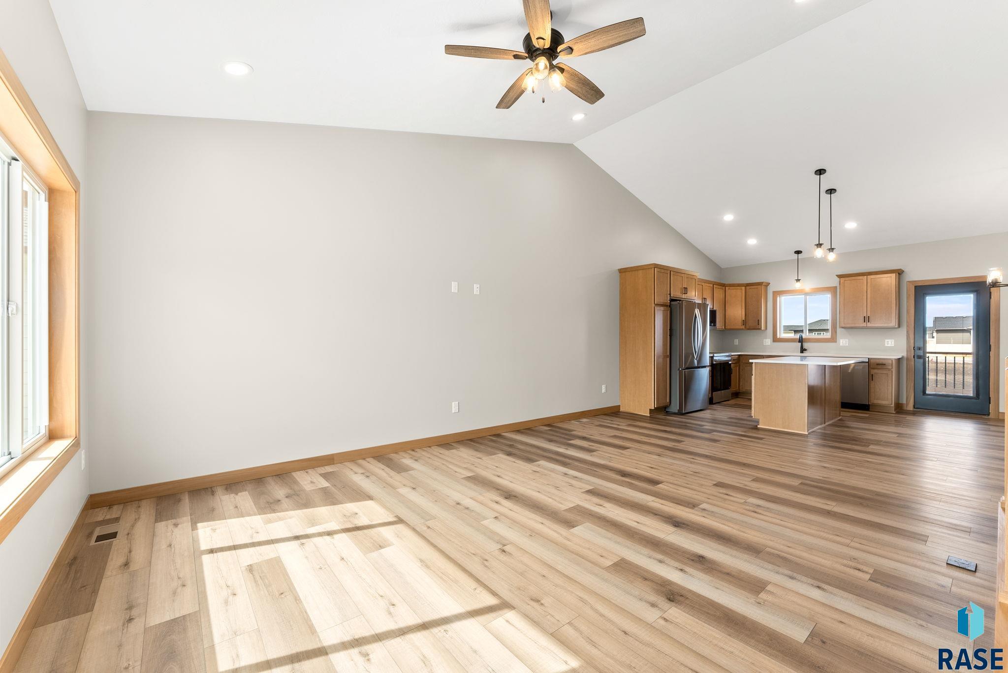 110 Patricia St Street, Harrisburg, South Dakota image 4