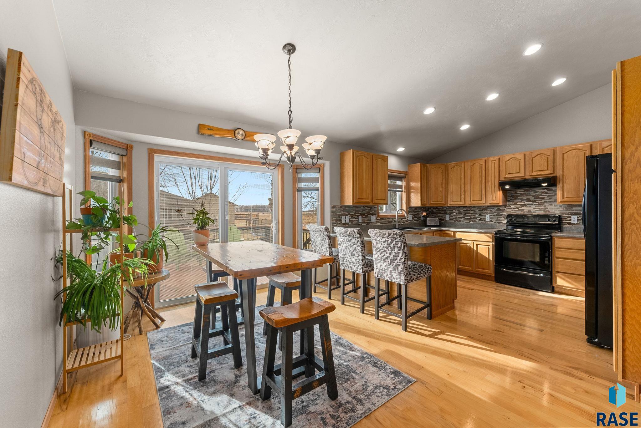 115 Deerview Ave Avenue, Tea, South Dakota image 3
