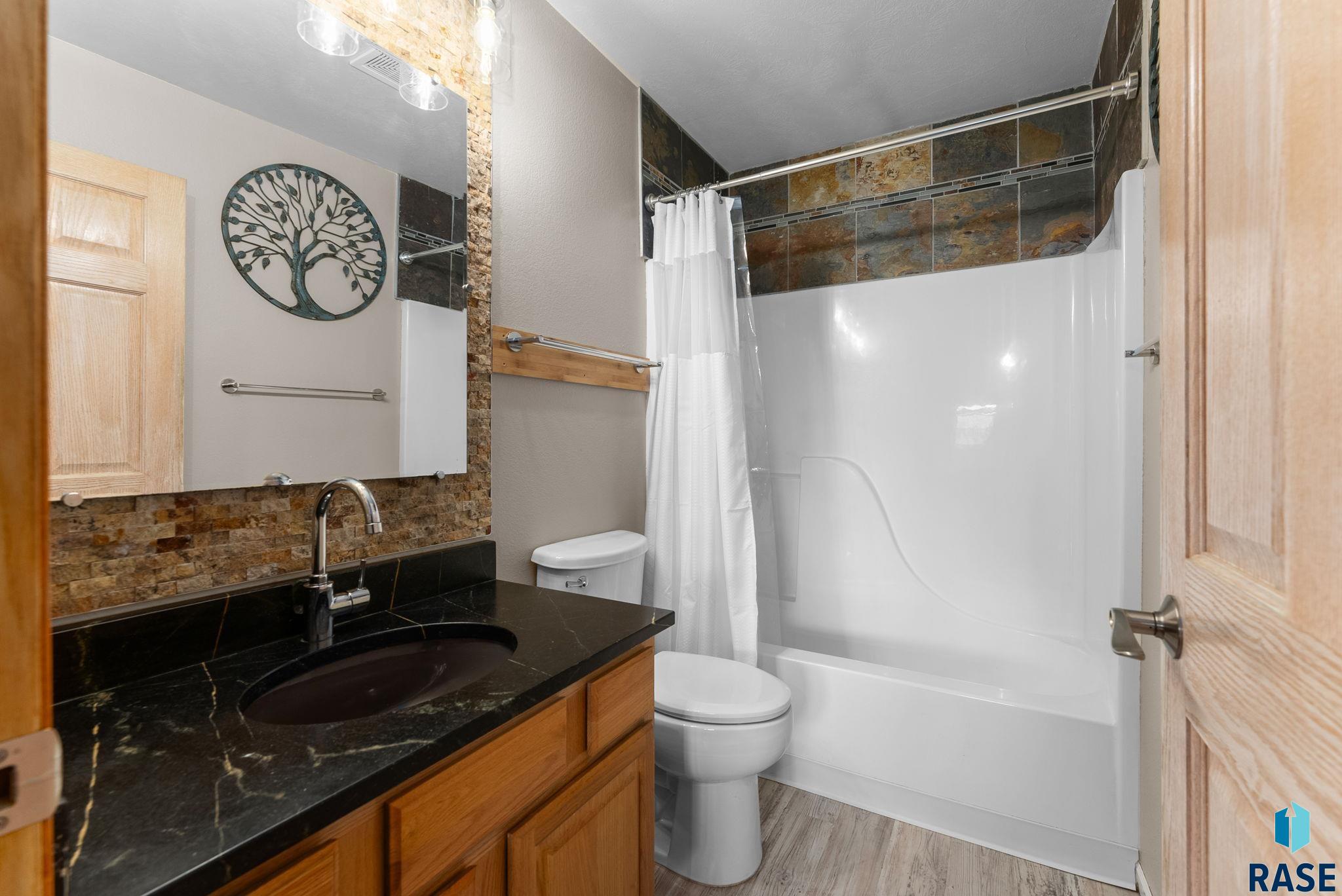 115 Deerview Ave Avenue, Tea, South Dakota image 19