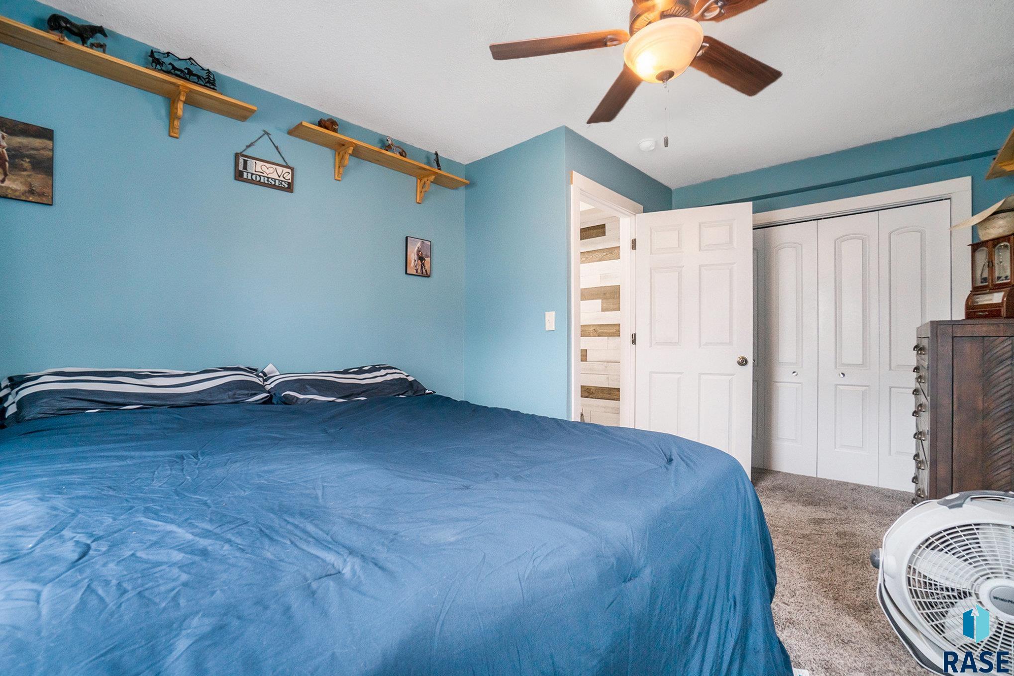 425 S Lincoln St Street, Canton, South Dakota image 16