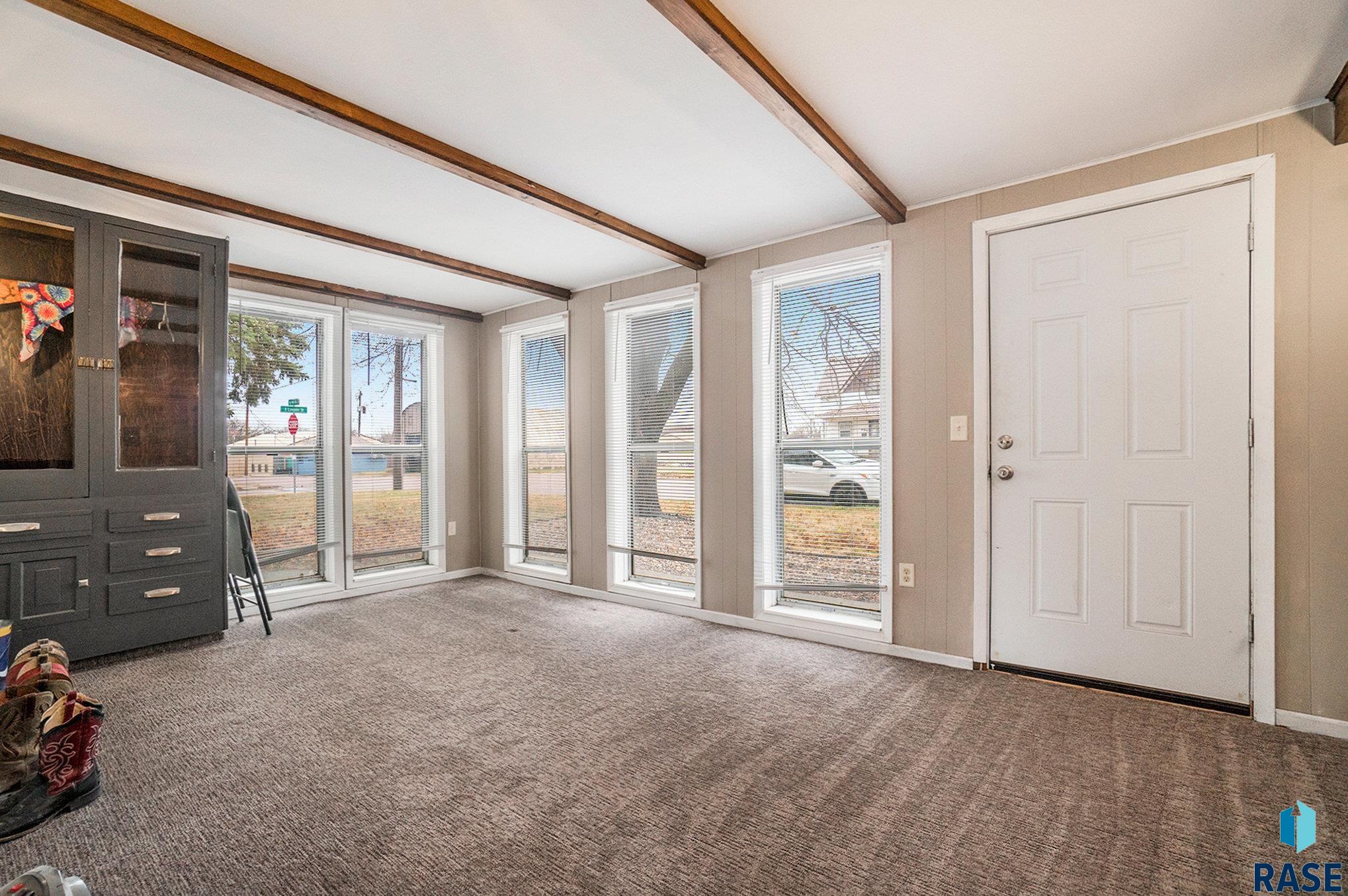 425 S Lincoln St Street, Canton, South Dakota image 4