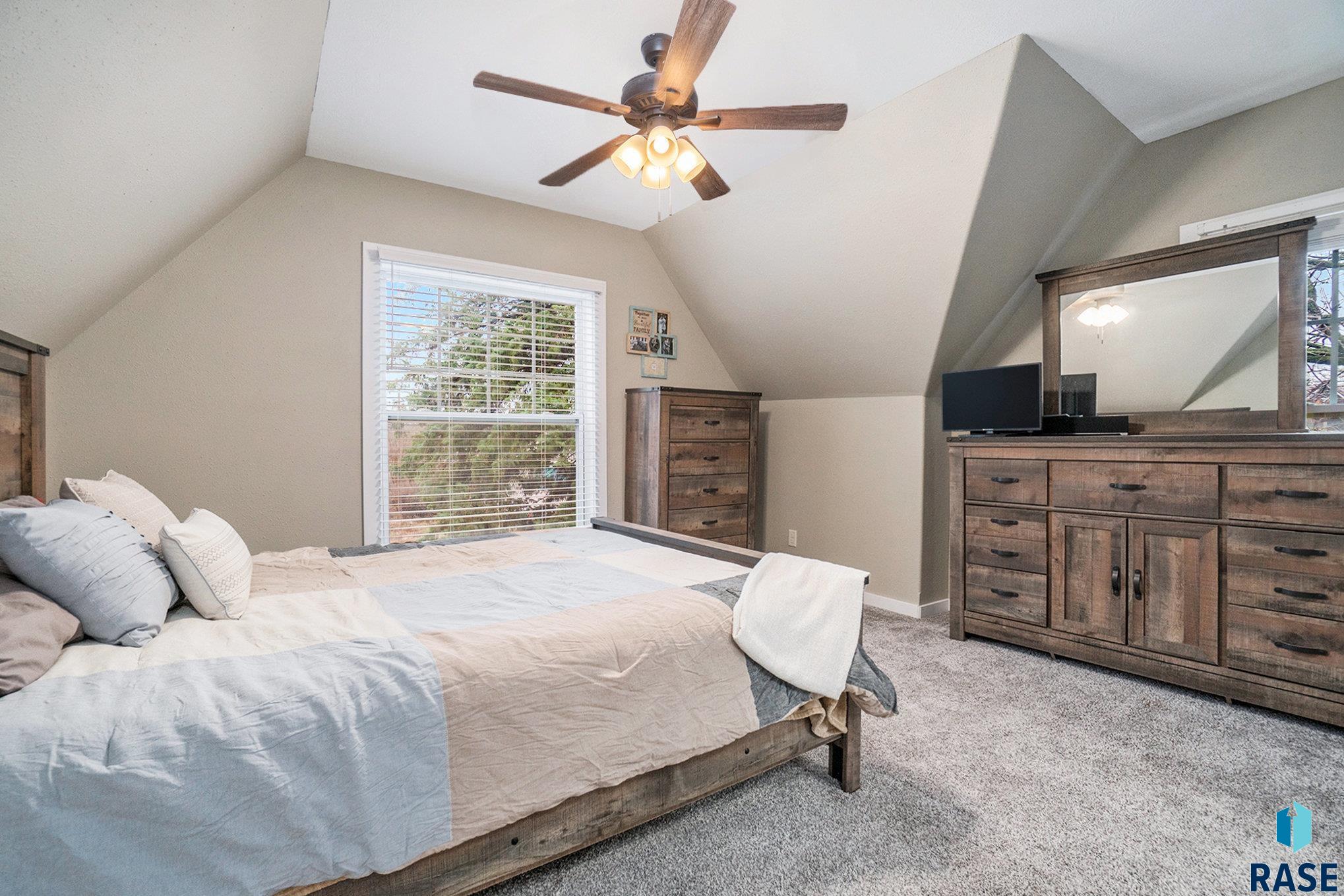 425 S Lincoln St Street, Canton, South Dakota image 20