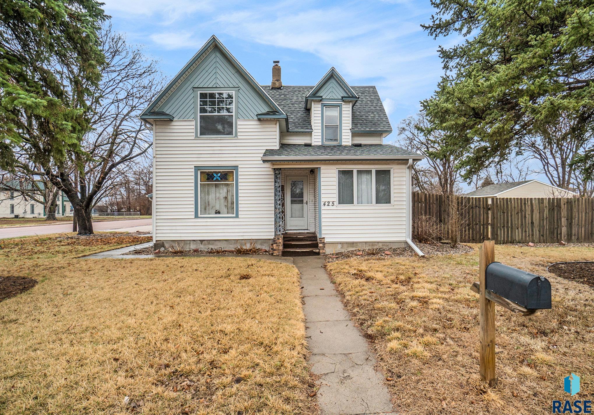 425 S Lincoln St Street, Canton, South Dakota image 3
