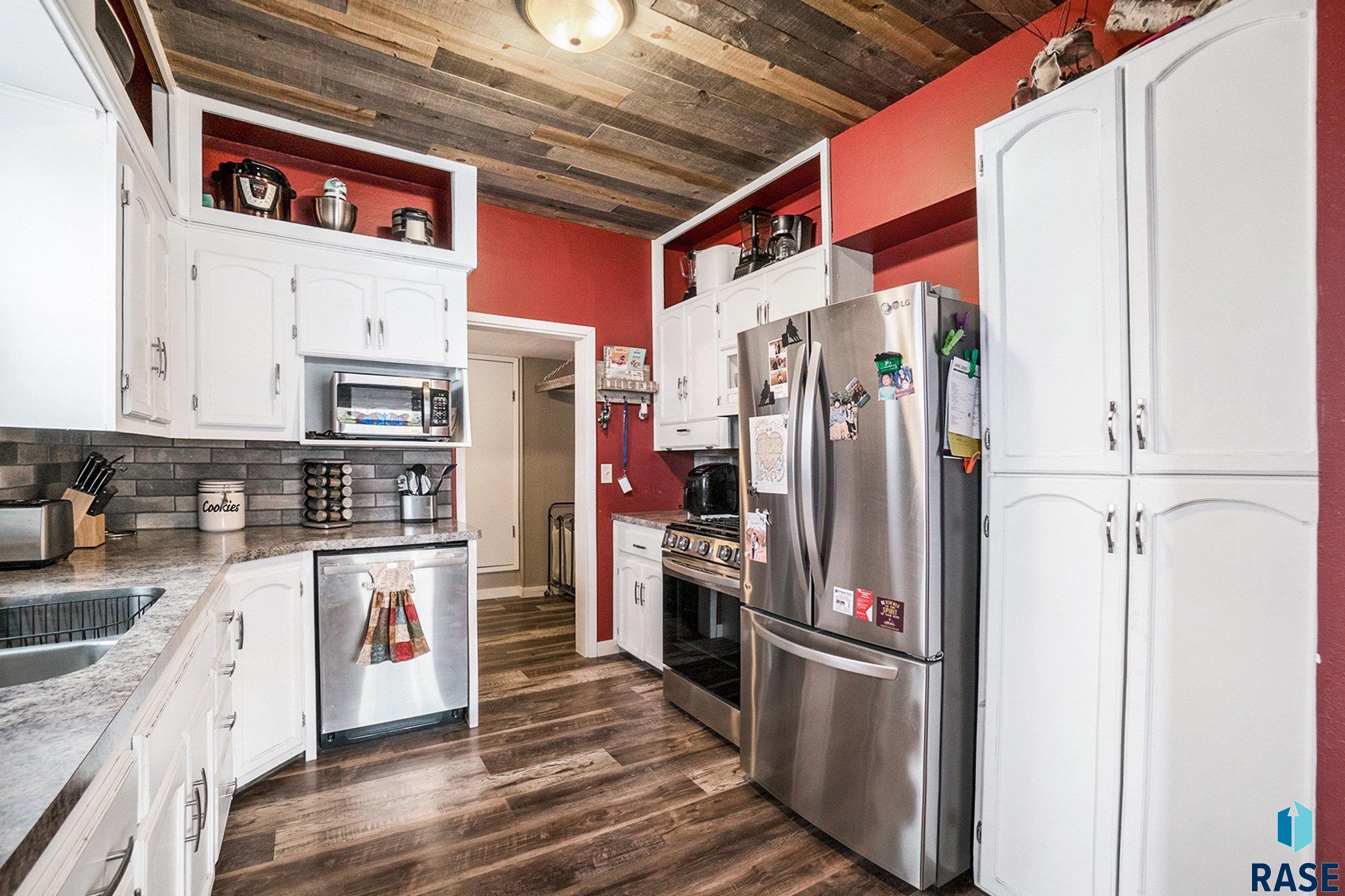 425 S Lincoln St Street, Canton, South Dakota image 13