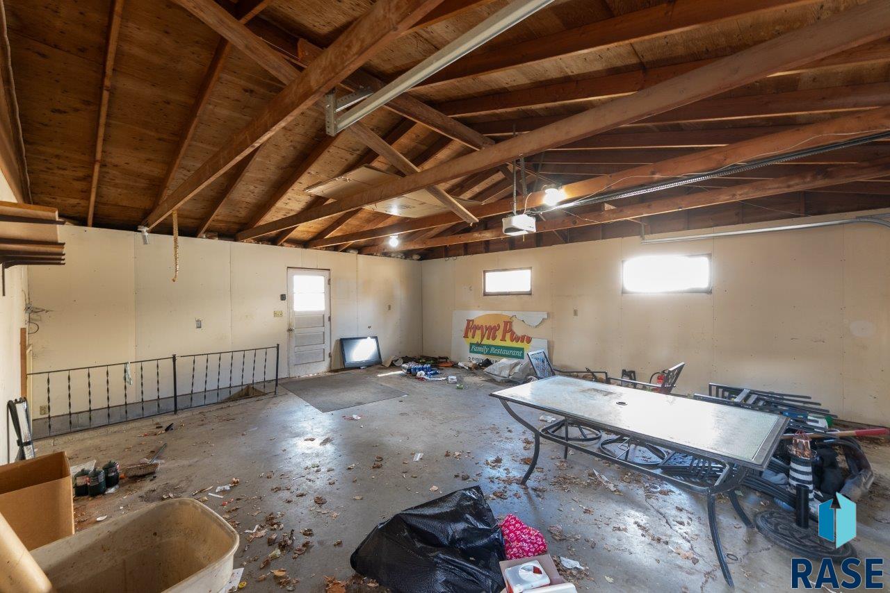 409 S 8th Ave Avenue, Brandon, South Dakota image 43