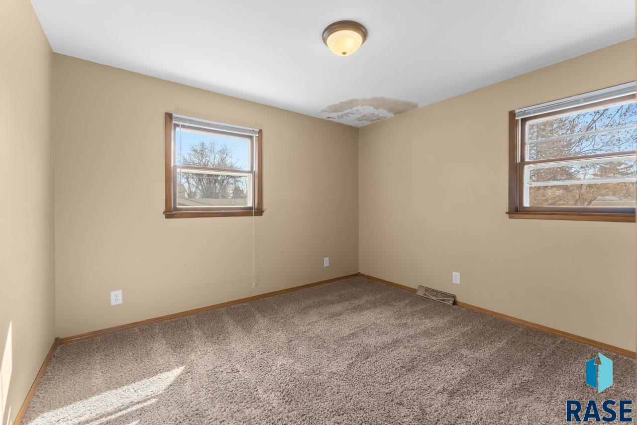 409 S 8th Ave Avenue, Brandon, South Dakota image 20