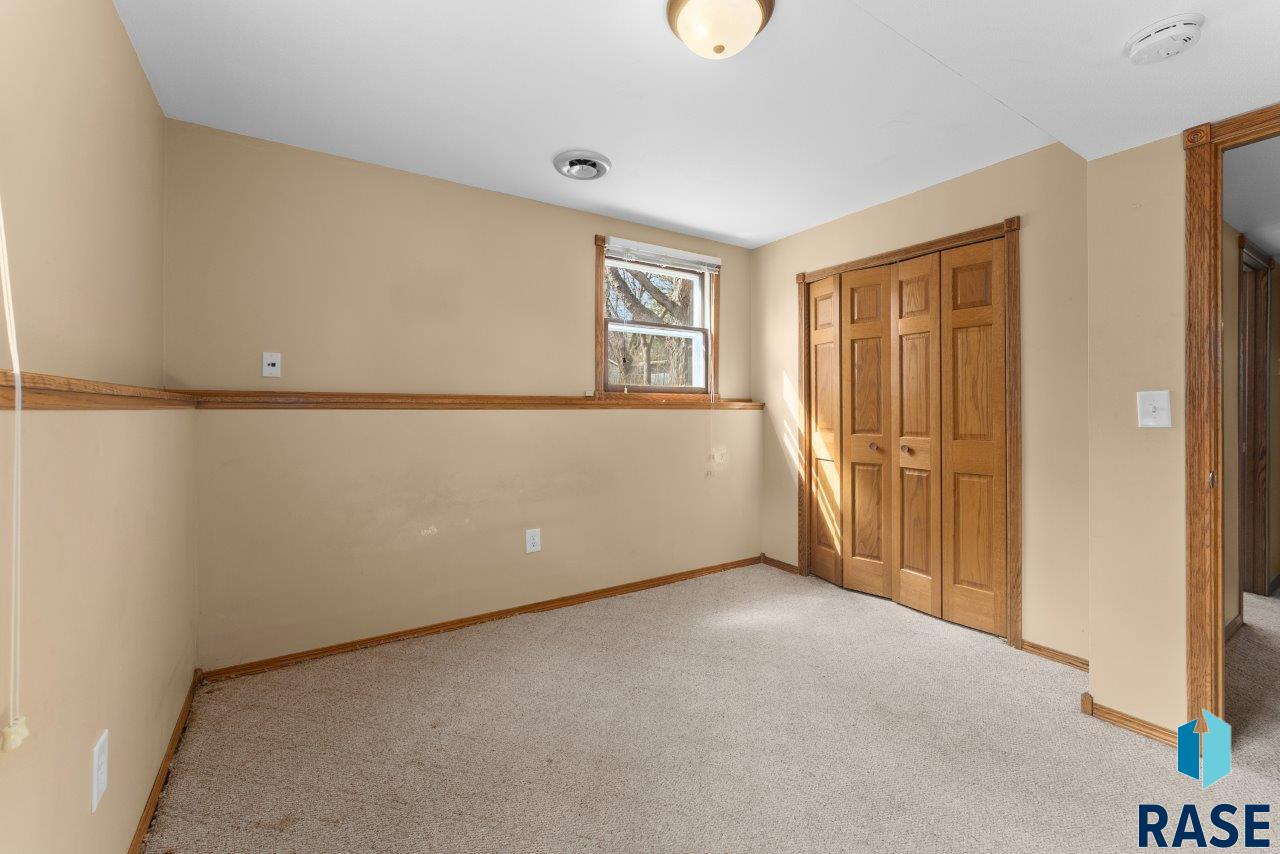 409 S 8th Ave Avenue, Brandon, South Dakota image 29