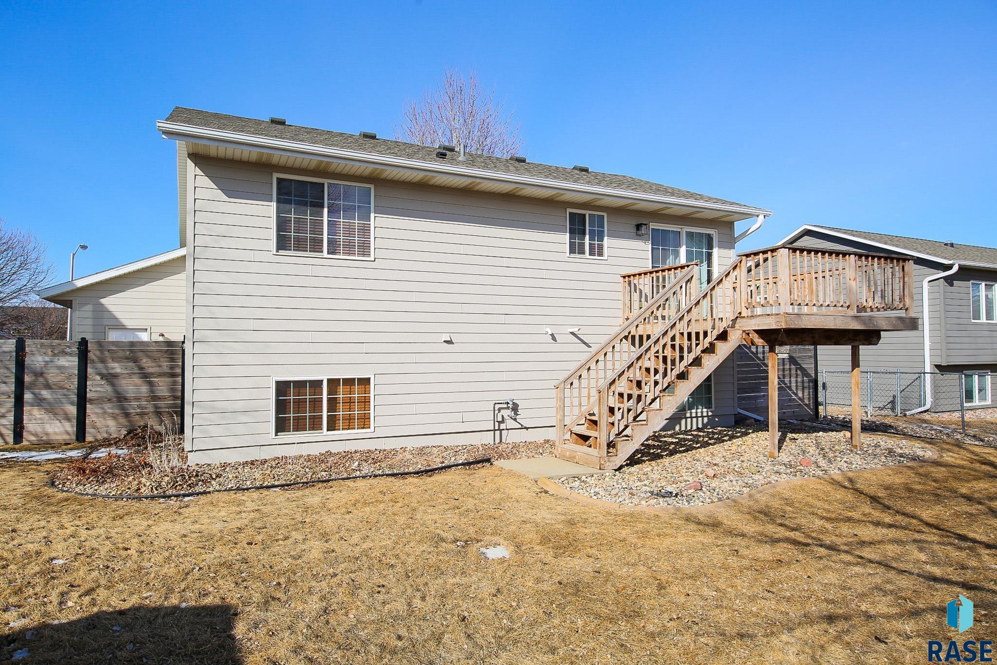 716 S 6th Ave Avenue, Brandon, South Dakota image 2