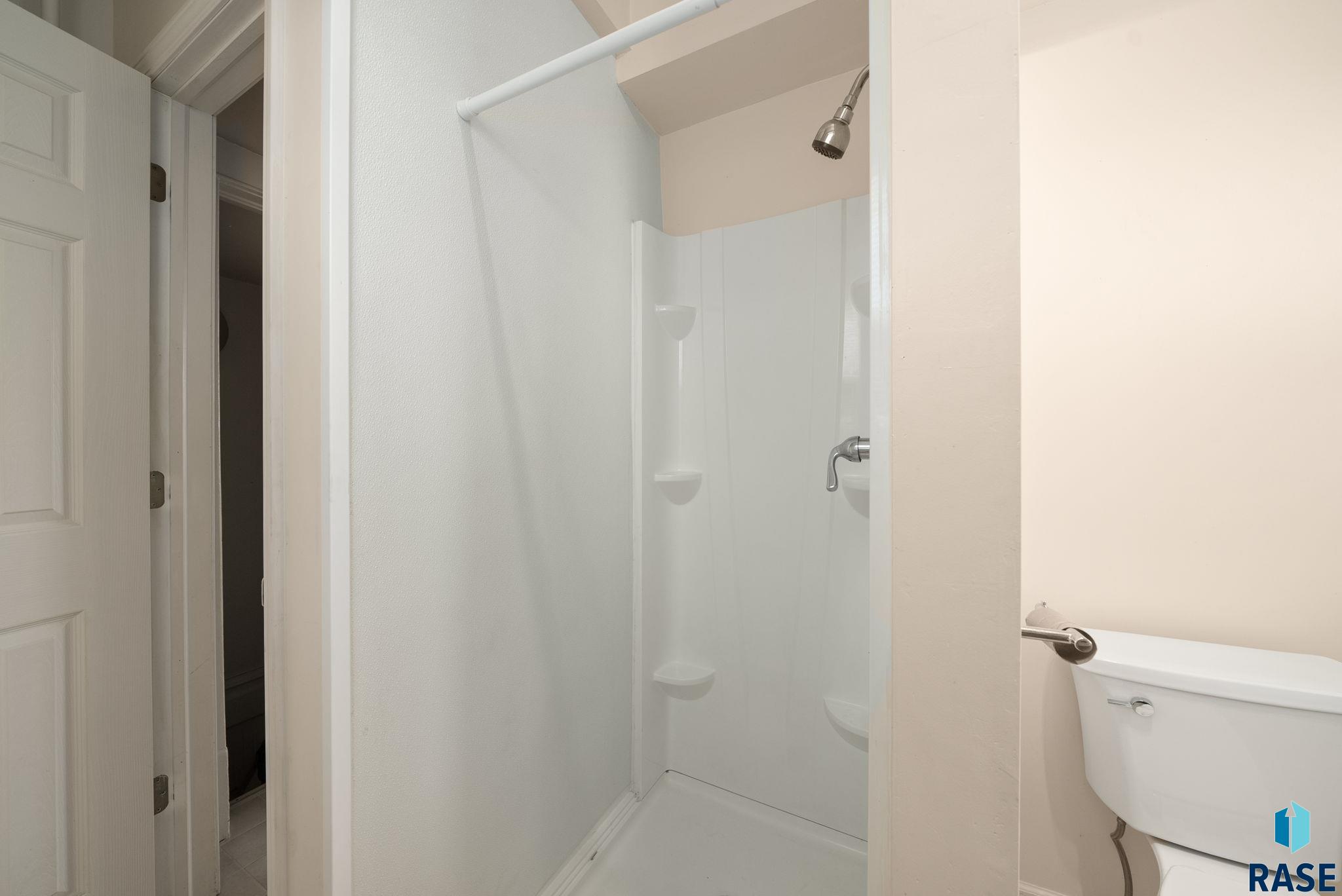 1420 W 10th St Street, Sioux Falls, New Jersey image 17