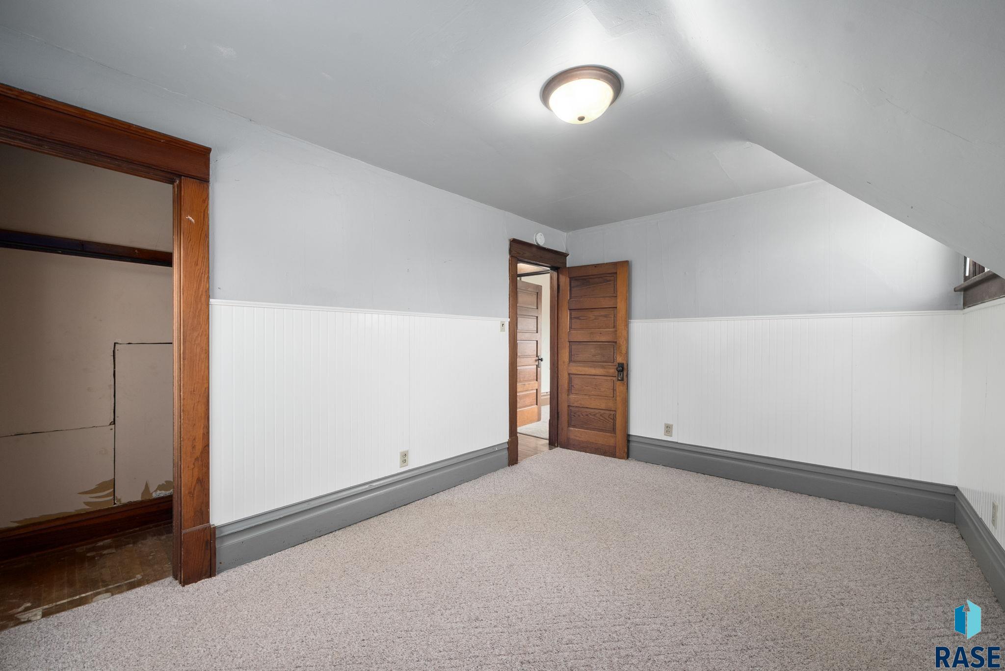 1420 W 10th St Street, Sioux Falls, New Jersey image 26
