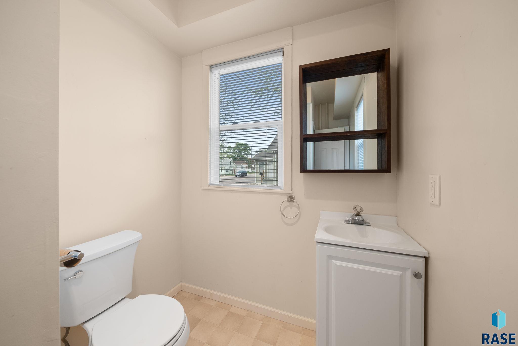 1420 W 10th St Street, Sioux Falls, New Jersey image 15