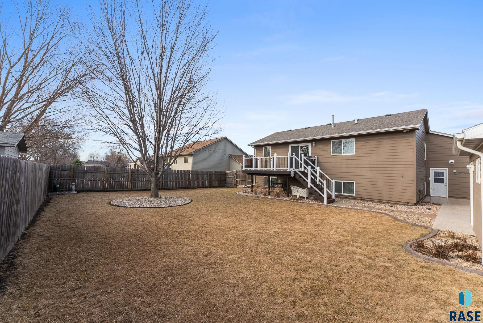 Sioux Falls, South Dakota 57107, United States, 4 Bedrooms Bedrooms, ,2 BathroomsBathrooms,Residential,Active,88942