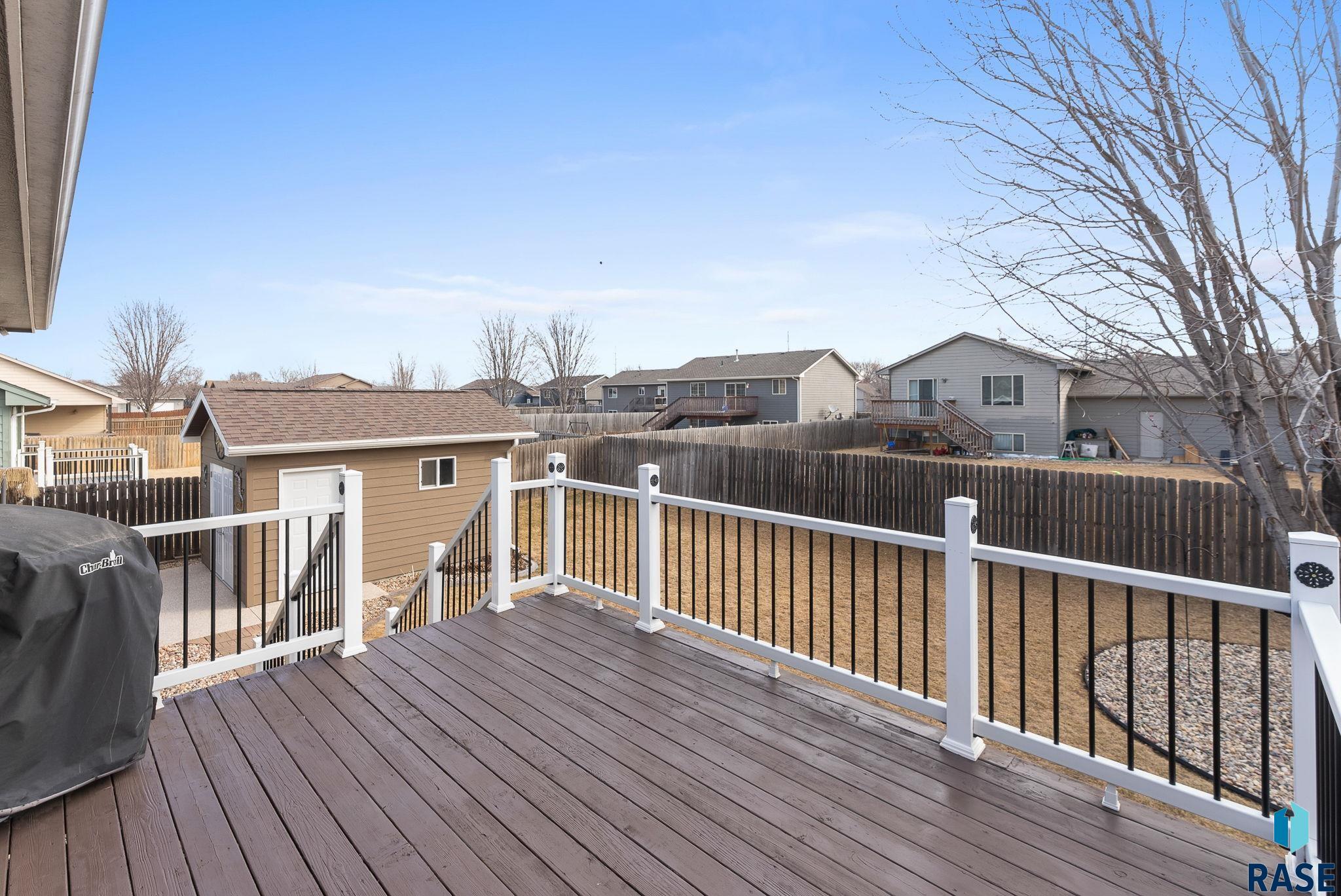 Sioux Falls, South Dakota 57107, United States, 4 Bedrooms Bedrooms, ,2 BathroomsBathrooms,Residential,Active,88942