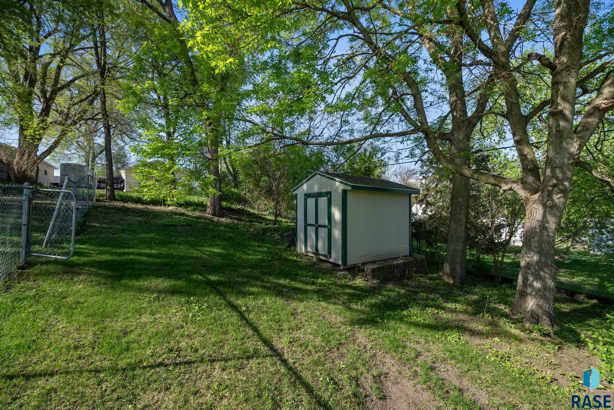 Sioux Falls, South Dakota 57104, United States, 3 Bedrooms Bedrooms, ,1 BathroomBathrooms,Residential,Contingent,124762