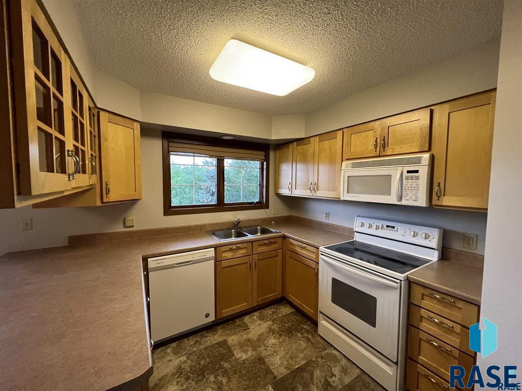 1104 W 57th St Street #306, Sioux Falls, New Jersey image 8