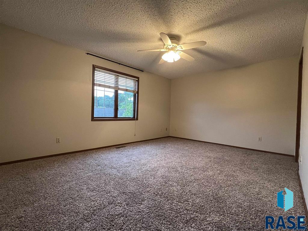 1104 W 57th St Street #306, Sioux Falls, New Jersey image 6