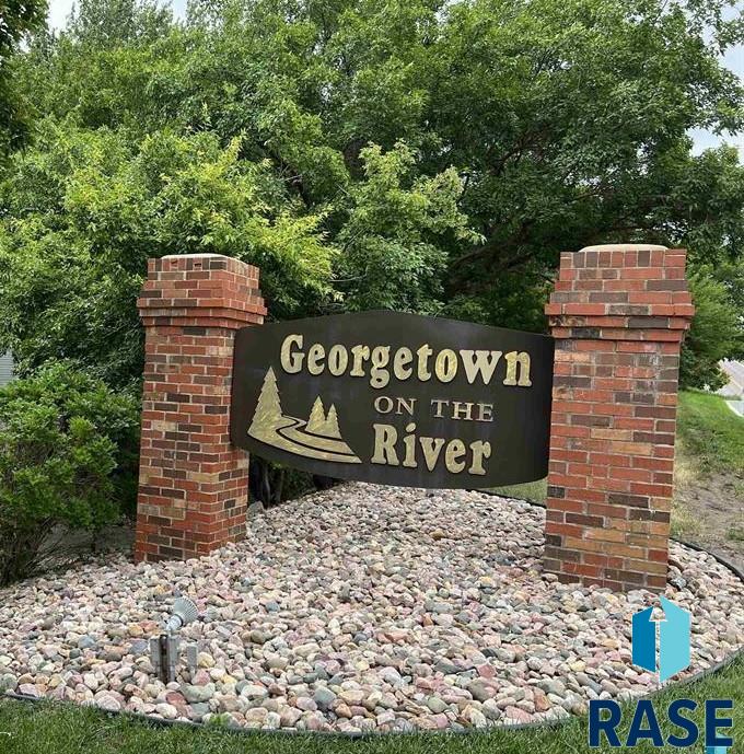 1104 W 57th St Street #306, Sioux Falls, New Jersey image 2