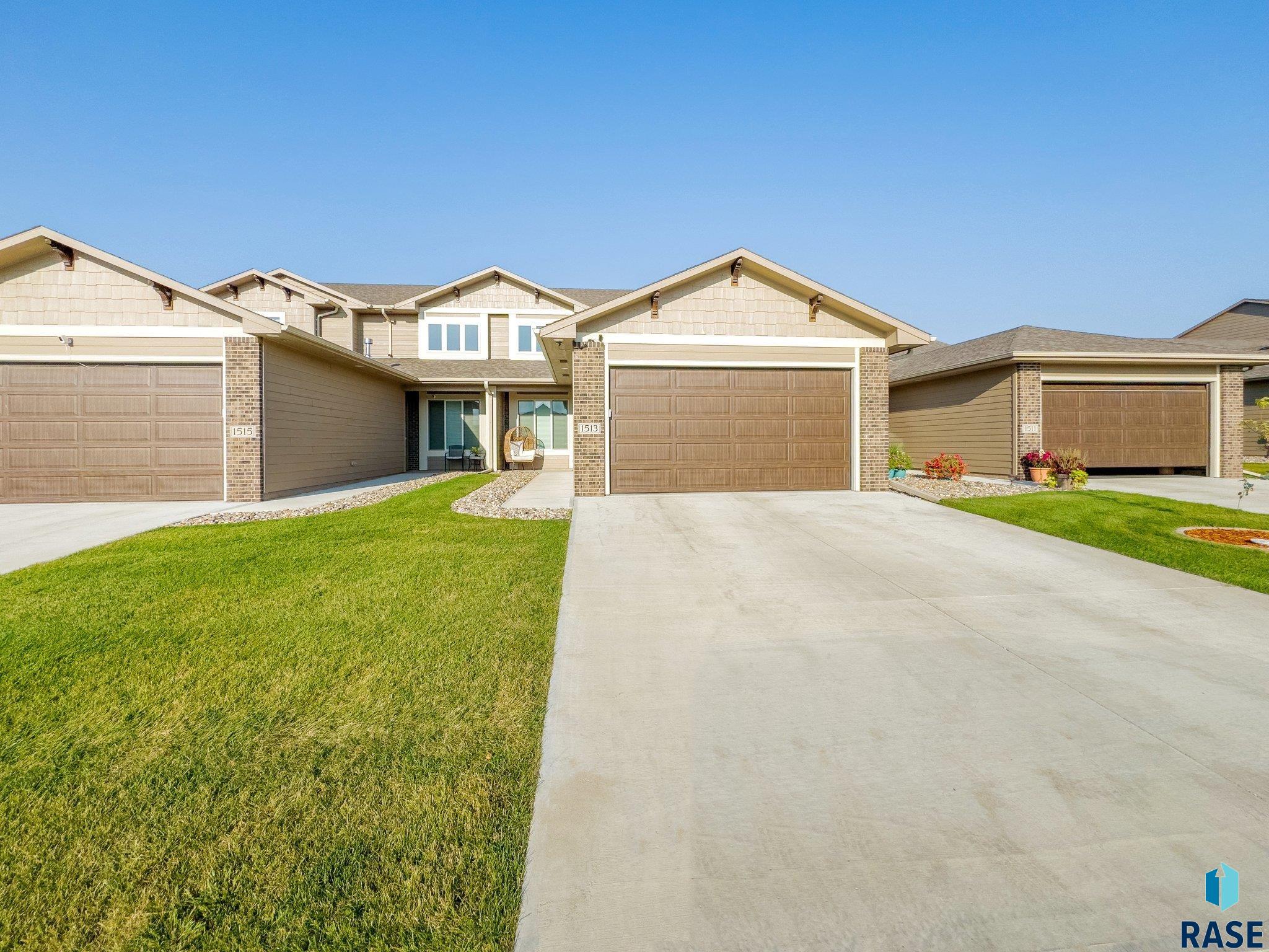 1513 S Meadowland Ave Avenue, Sioux Falls, South Dakota image 1