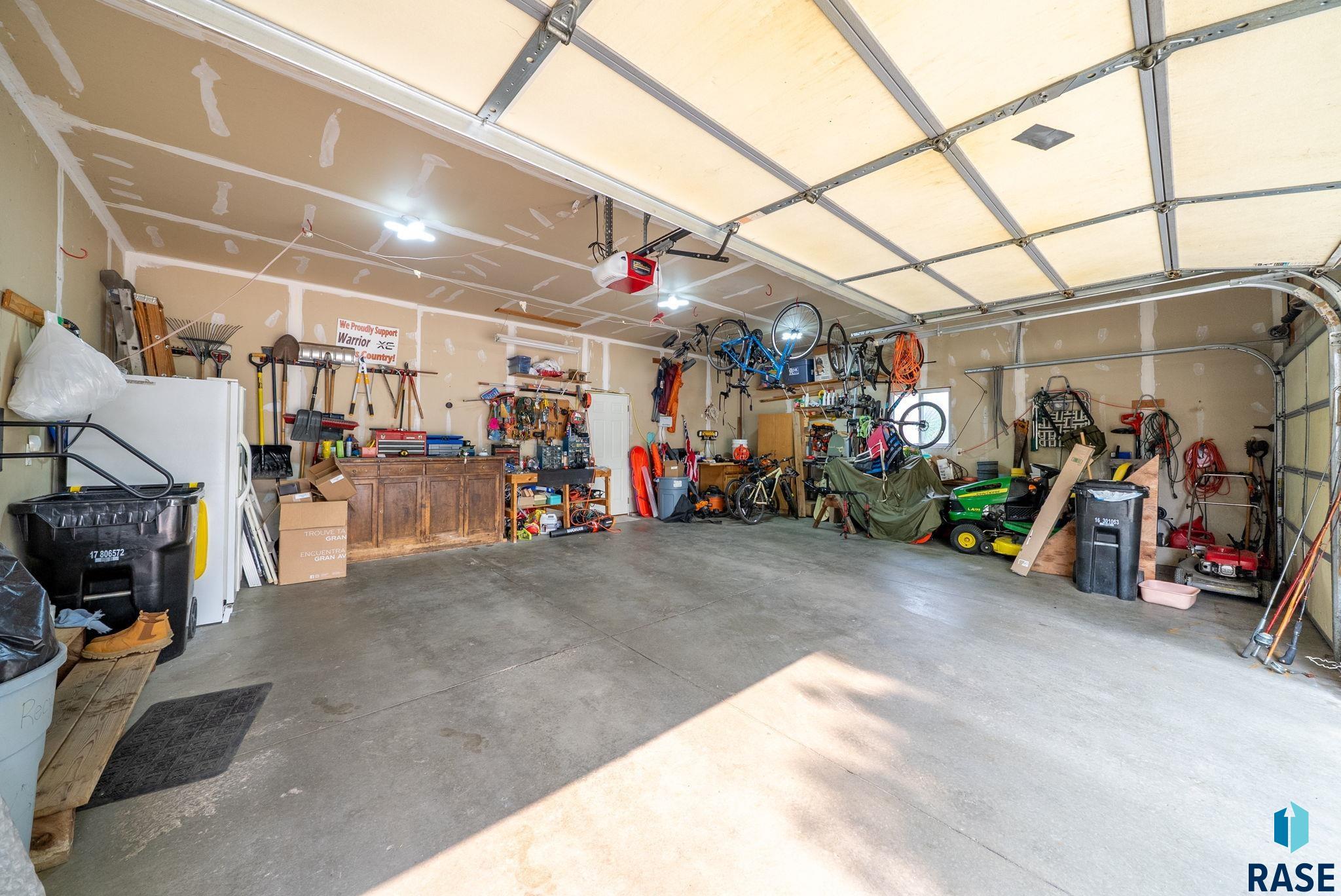 3805 S Lisanne Ave Avenue, Sioux Falls, New Jersey image 12