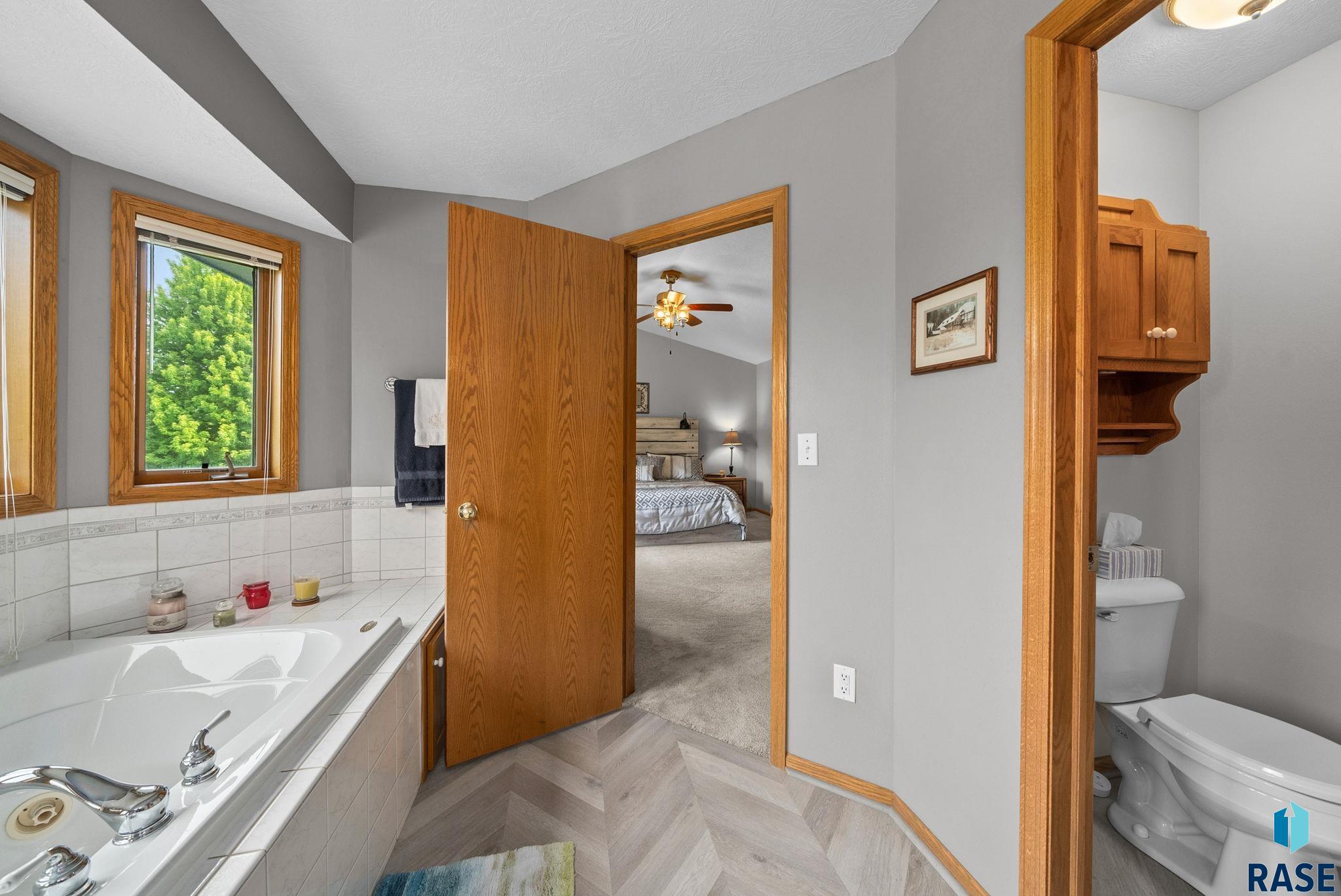 3805 S Lisanne Ave Avenue, Sioux Falls, New Jersey image 33