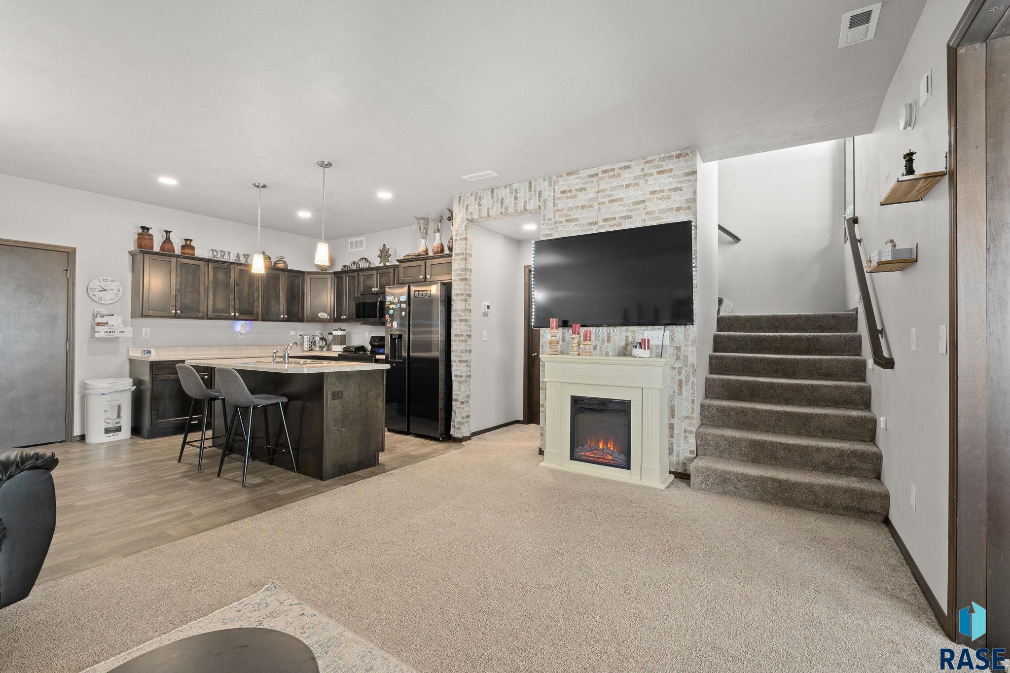 2554 E Meadowside Pl Place, Sioux Falls, New Jersey image 20